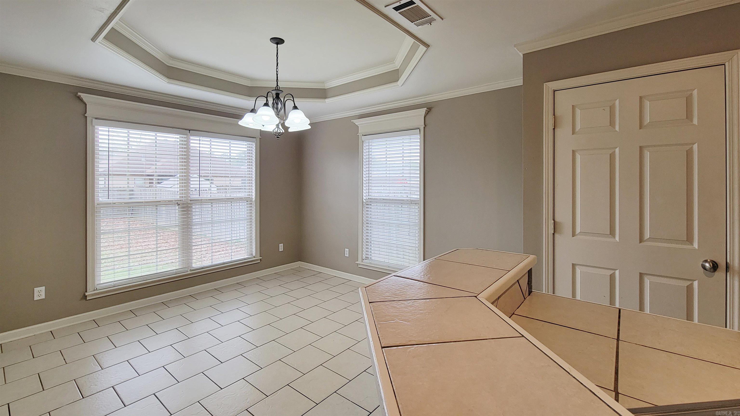 BENTLEY COURT - Residential