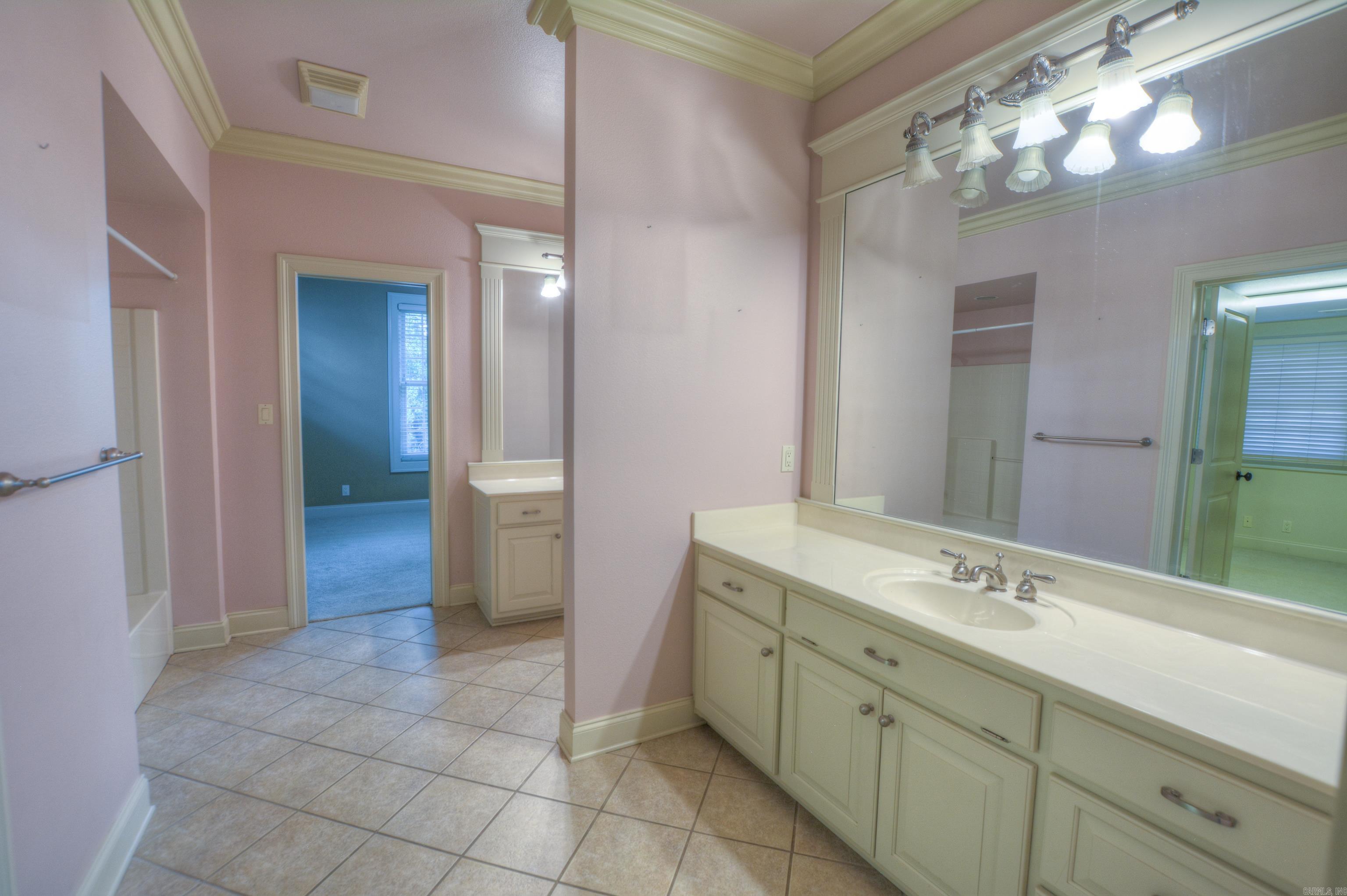 Stonegate Shores - Residential