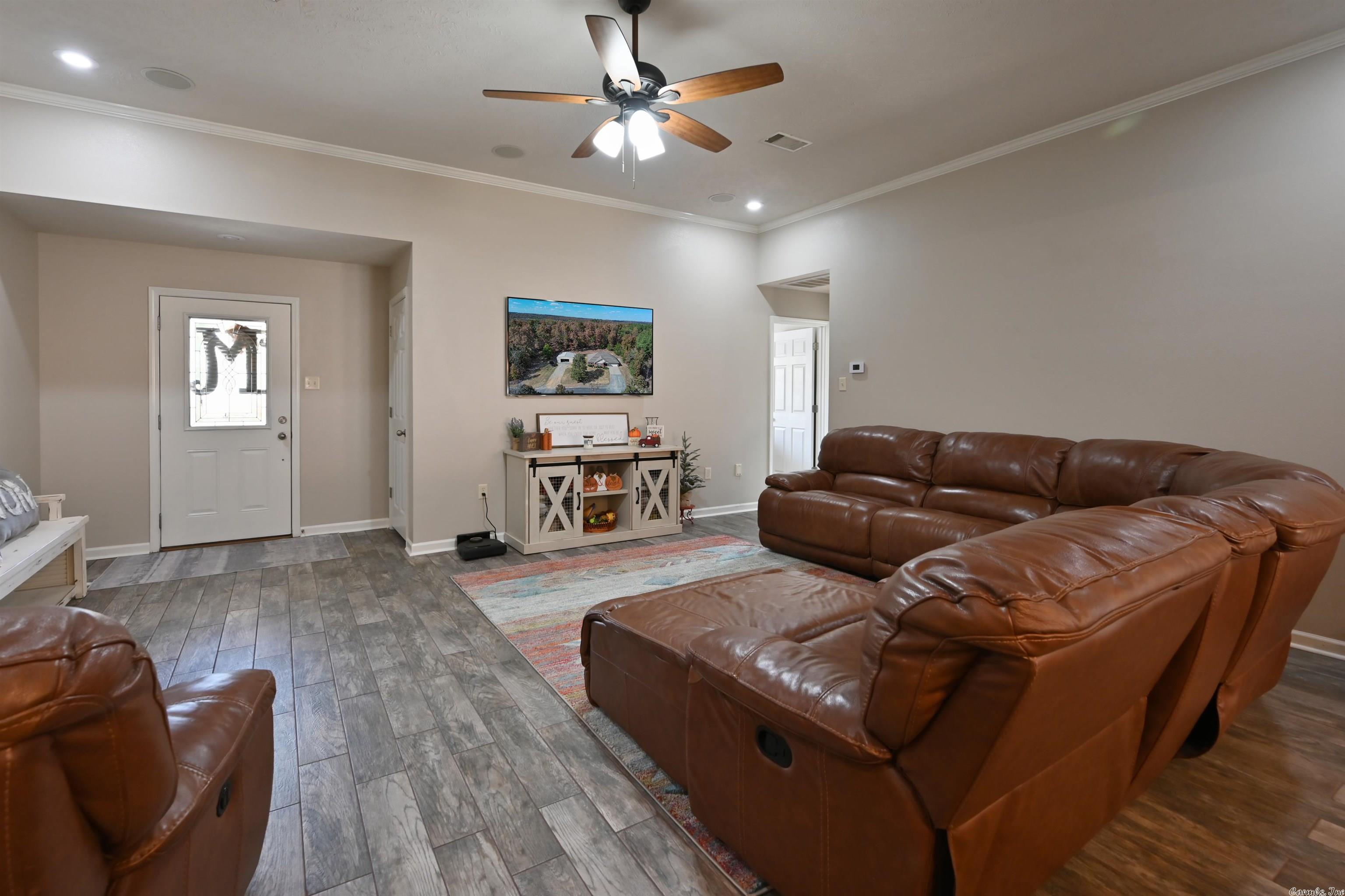 OVERLAND PARK EST - Residential