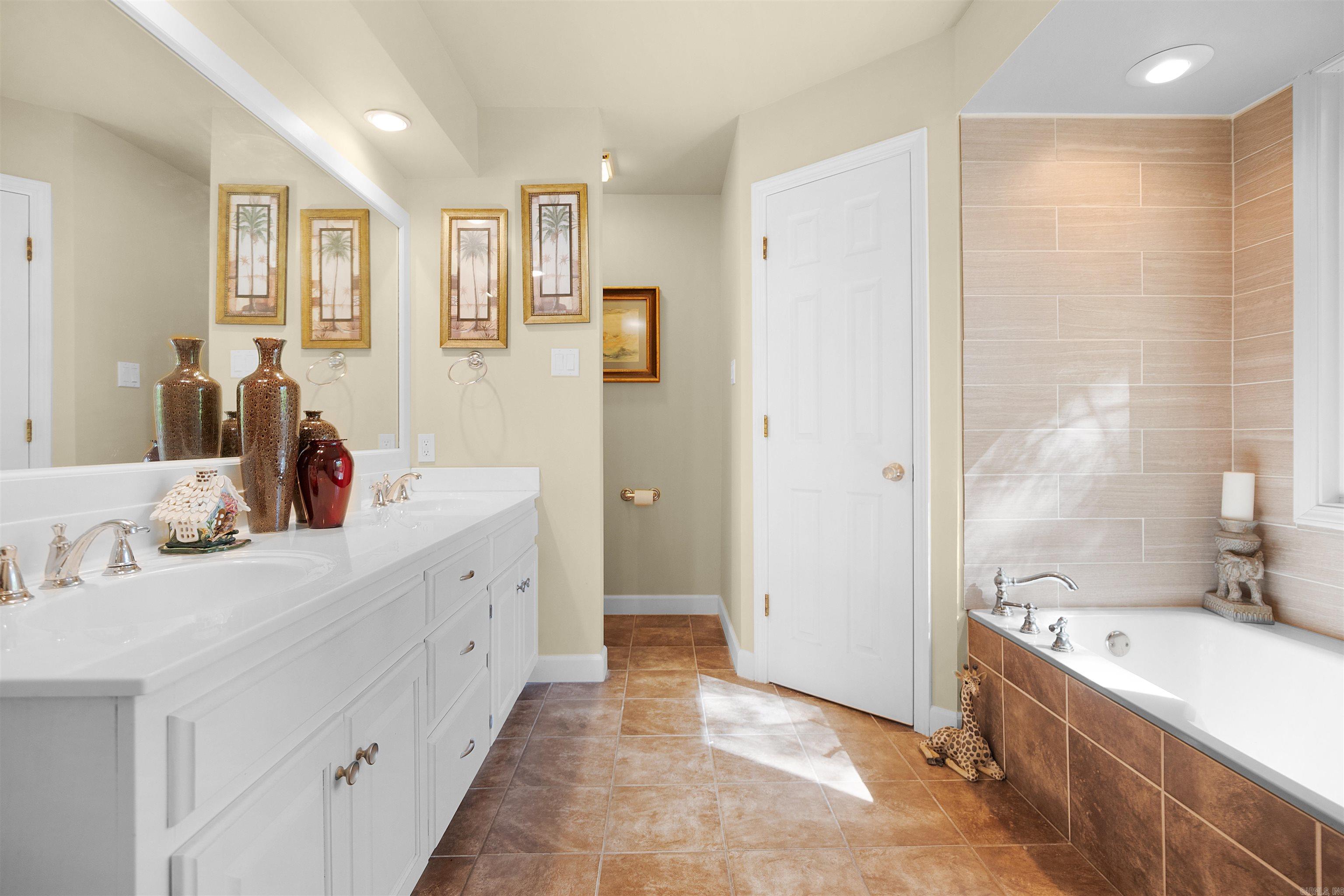 ZAMORA - Residential