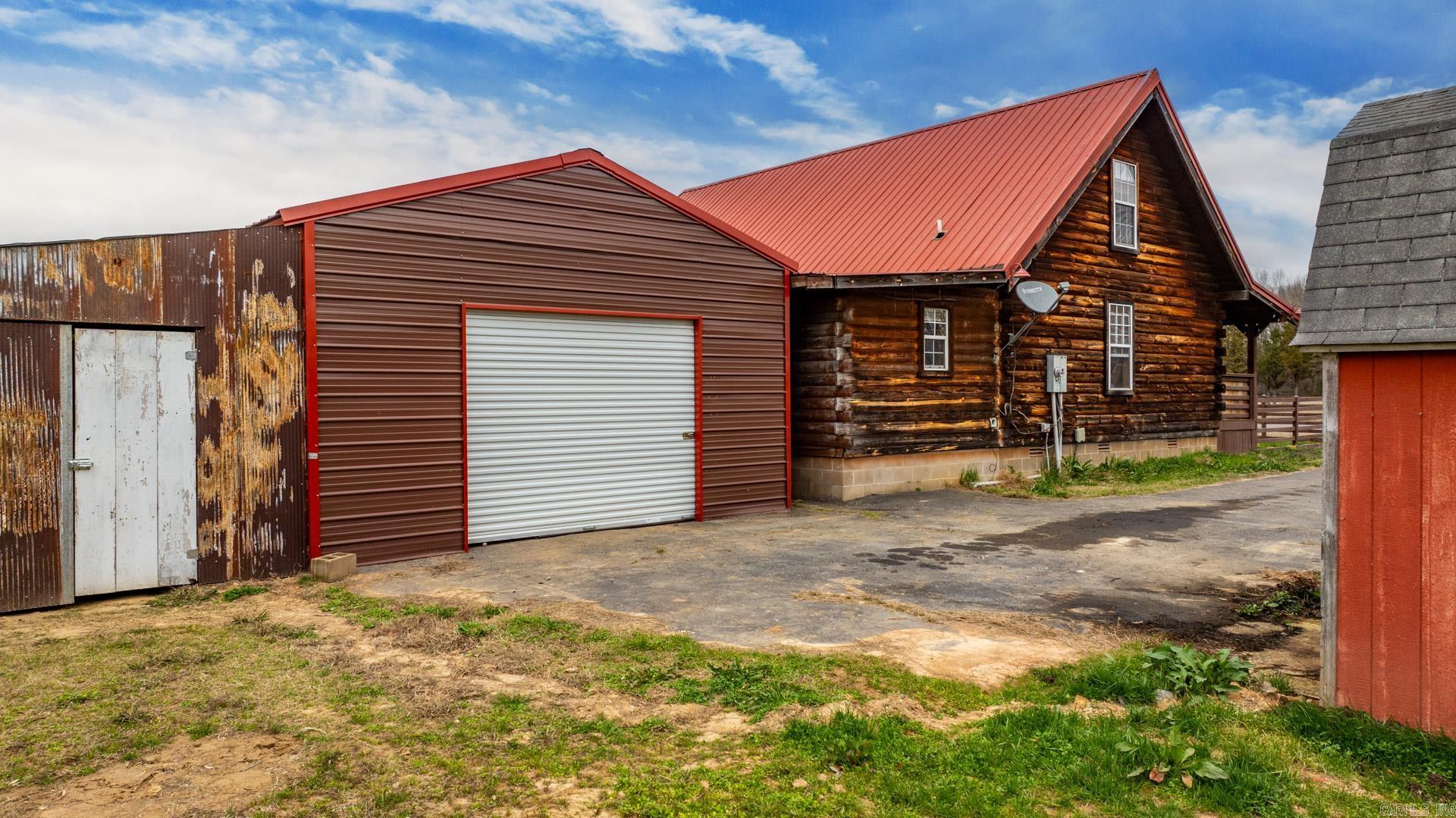 Metes & Bounds - Residential