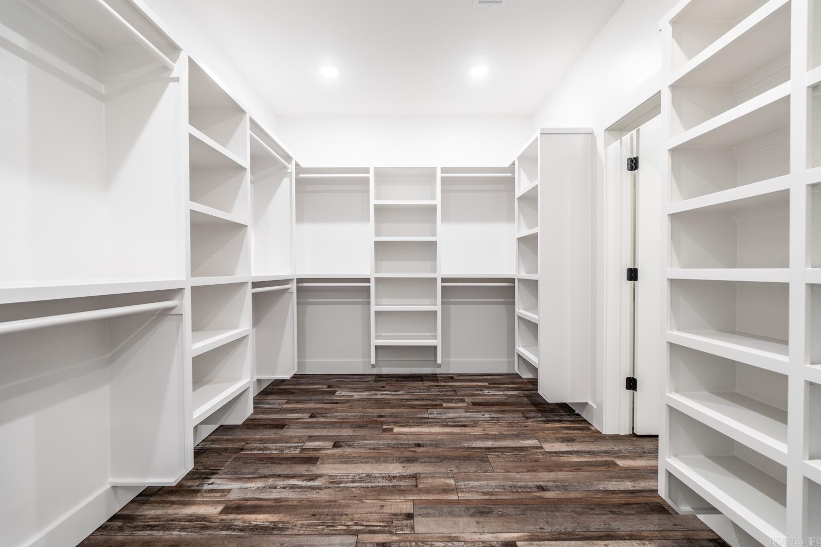 REYNOLDS RIDGE - Residential