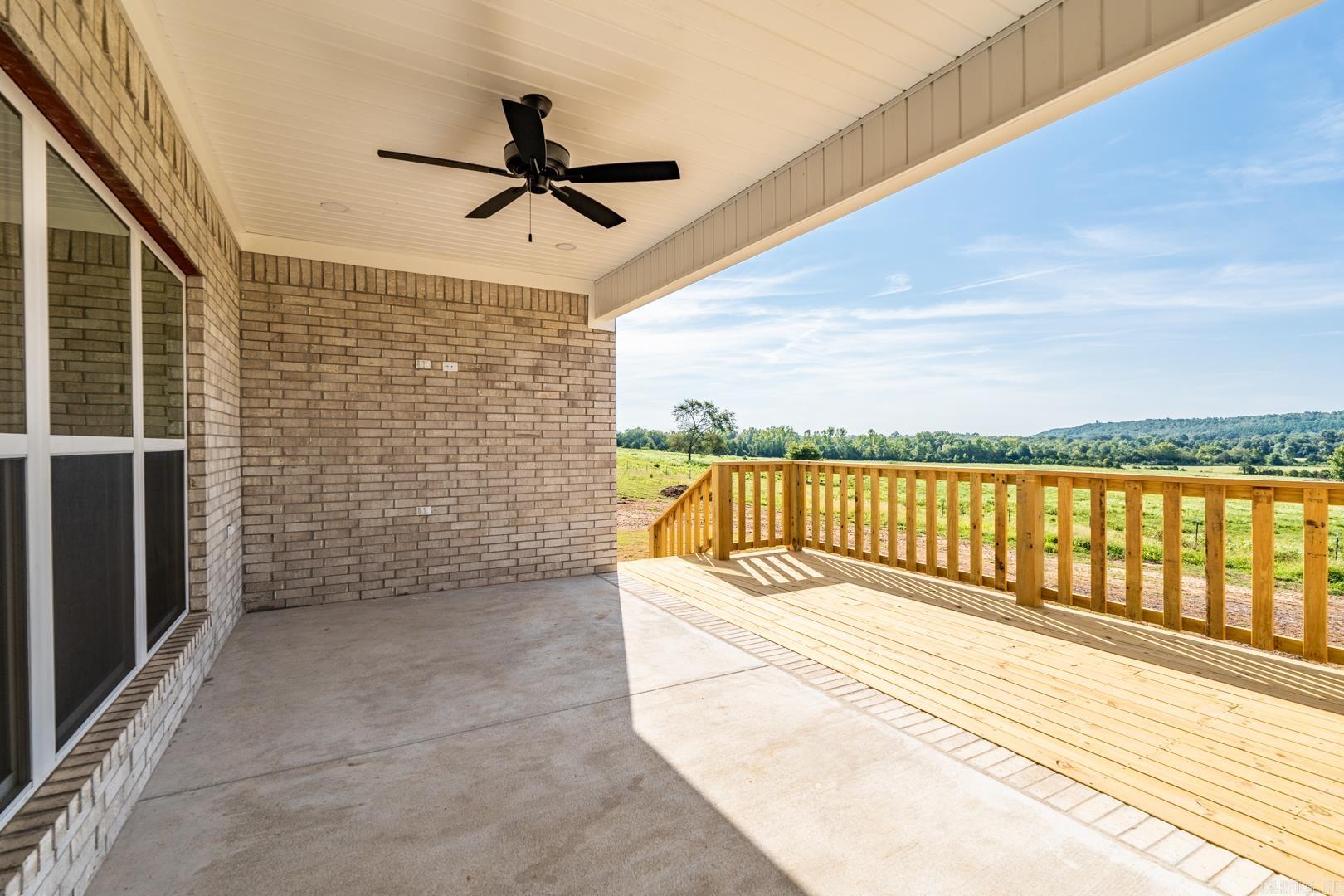 REYNOLDS RIDGE - Residential