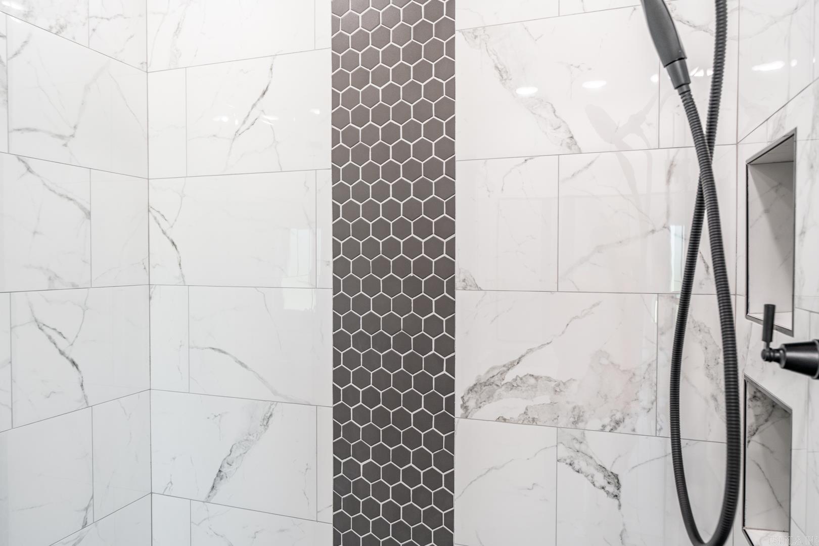 REYNOLDS RIDGE - Residential