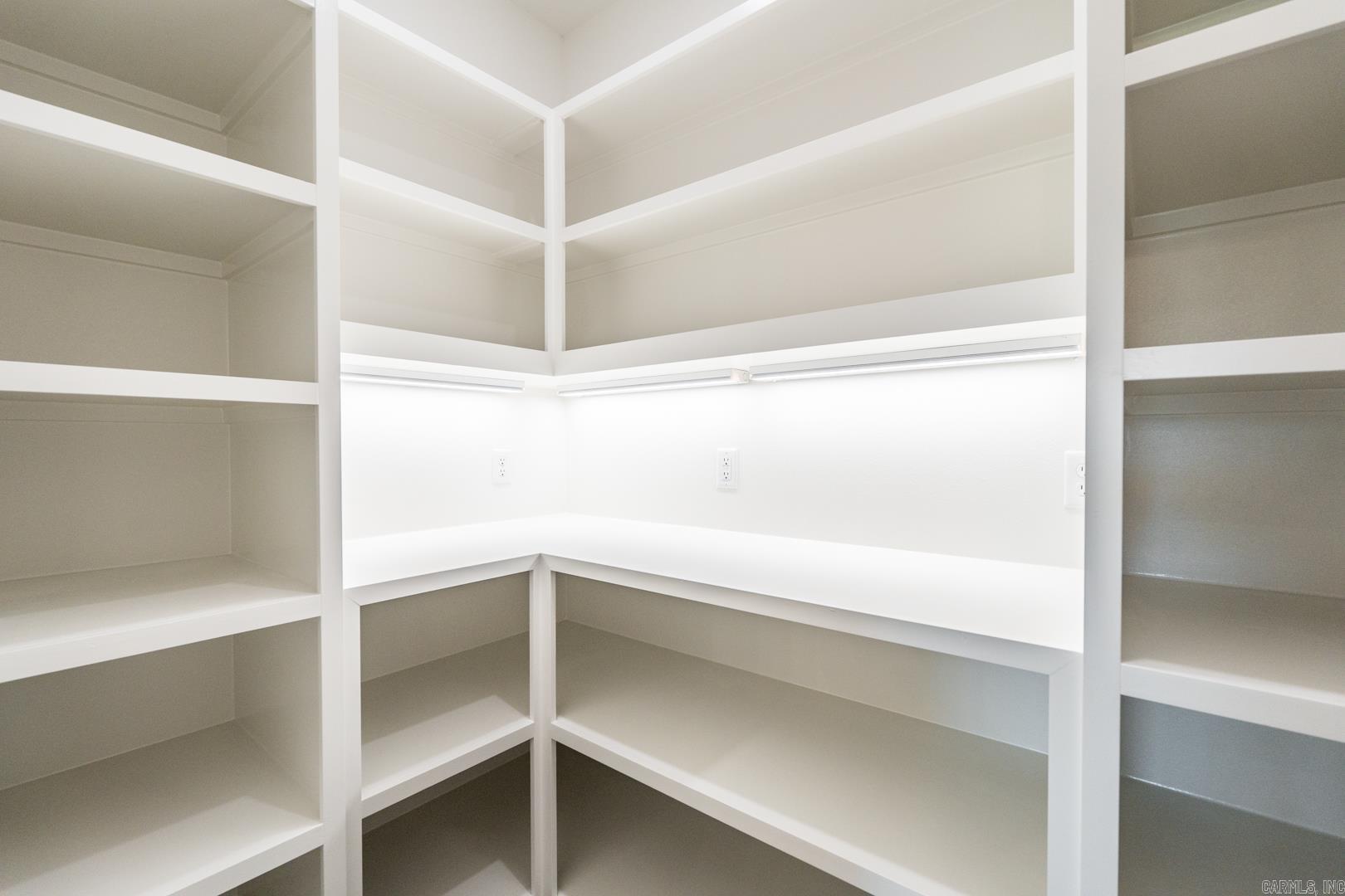 REYNOLDS RIDGE - Residential