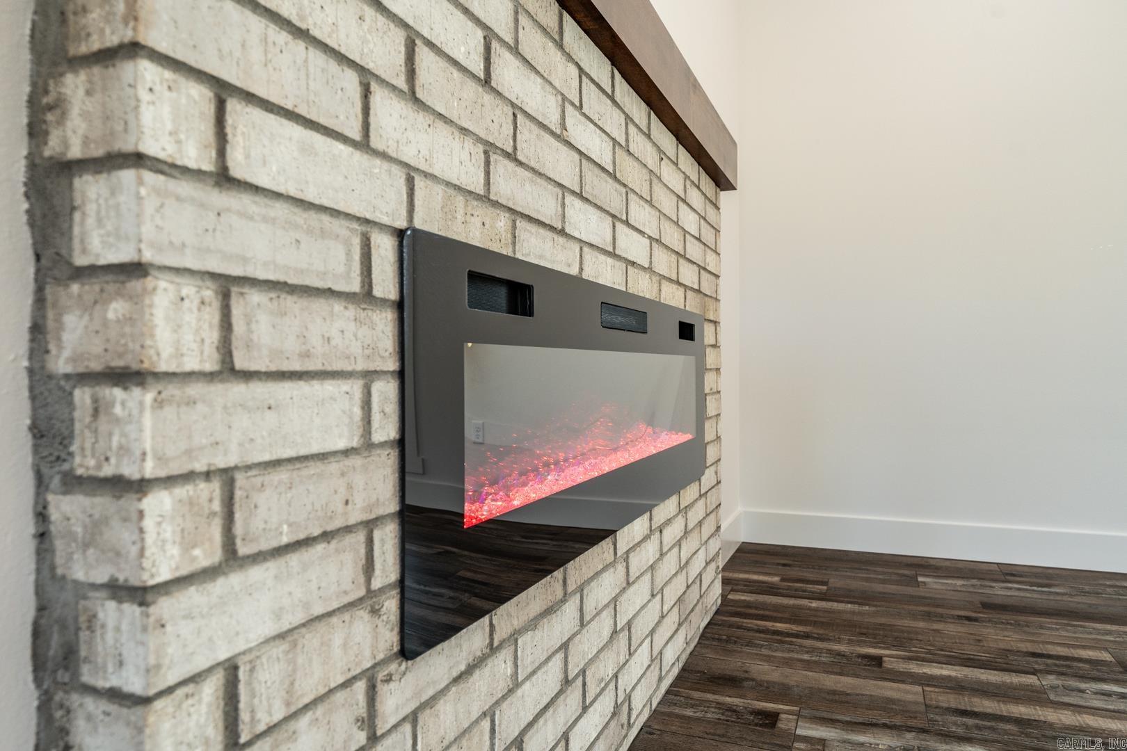 REYNOLDS RIDGE - Residential