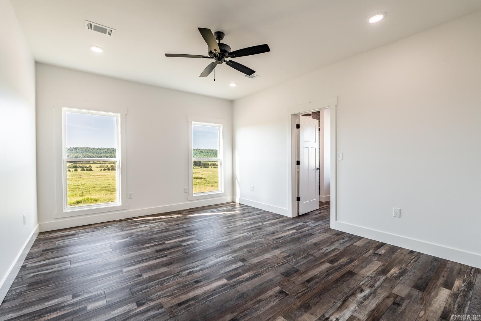 REYNOLDS RIDGE - Residential