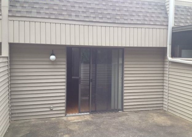 Lakewood Hills Condo - Residential