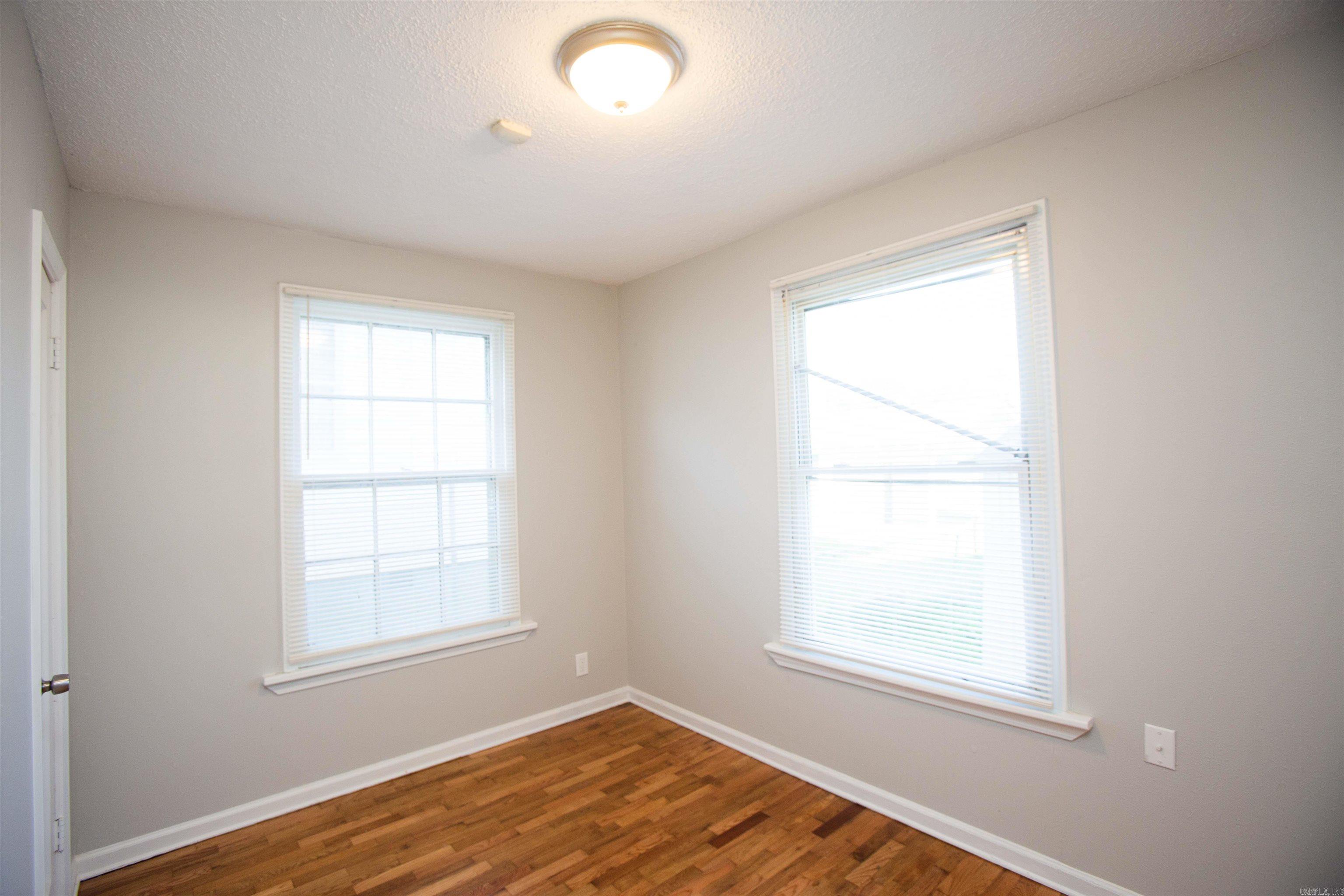 MISSOURI PACIFIC - Residential