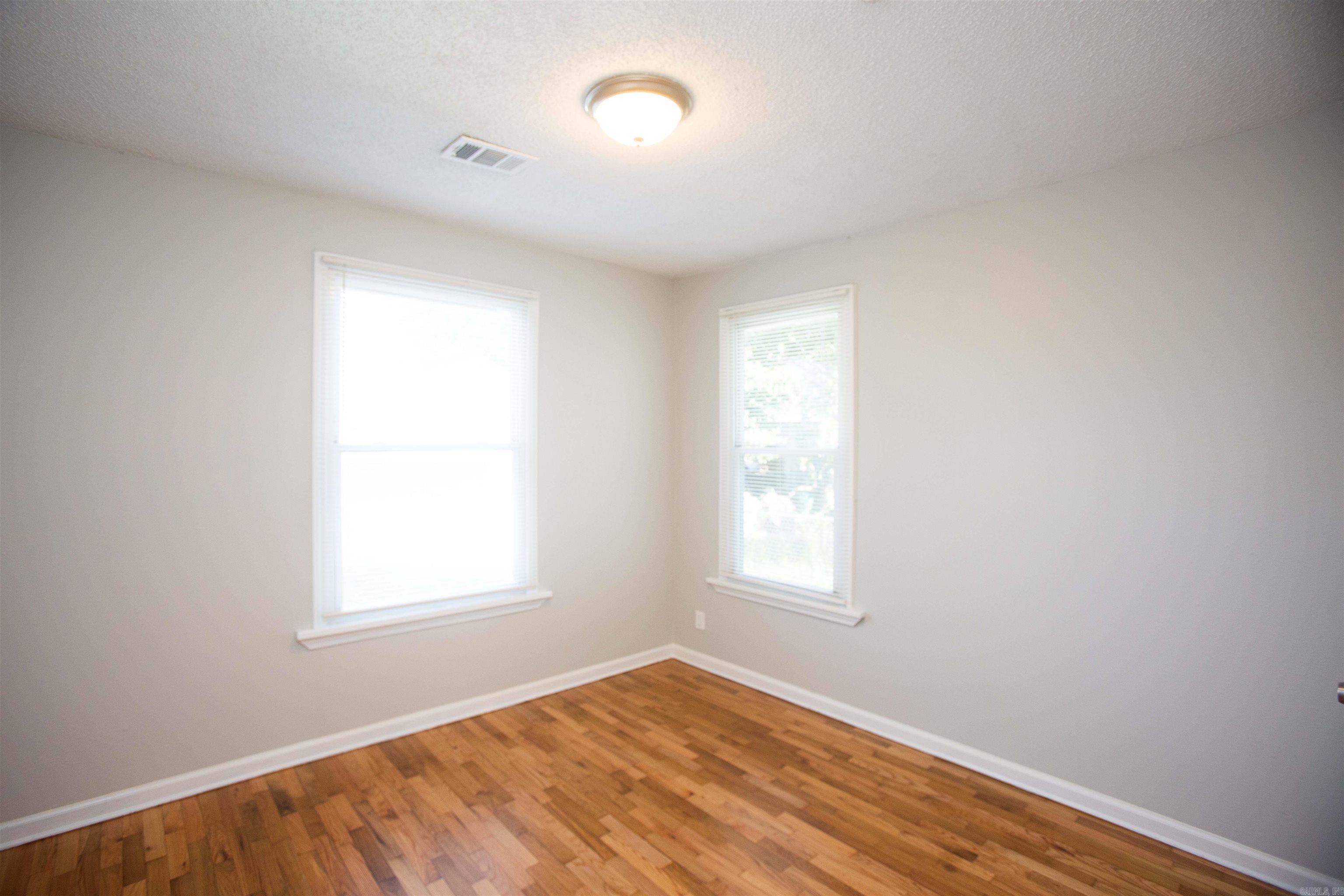 MISSOURI PACIFIC - Residential