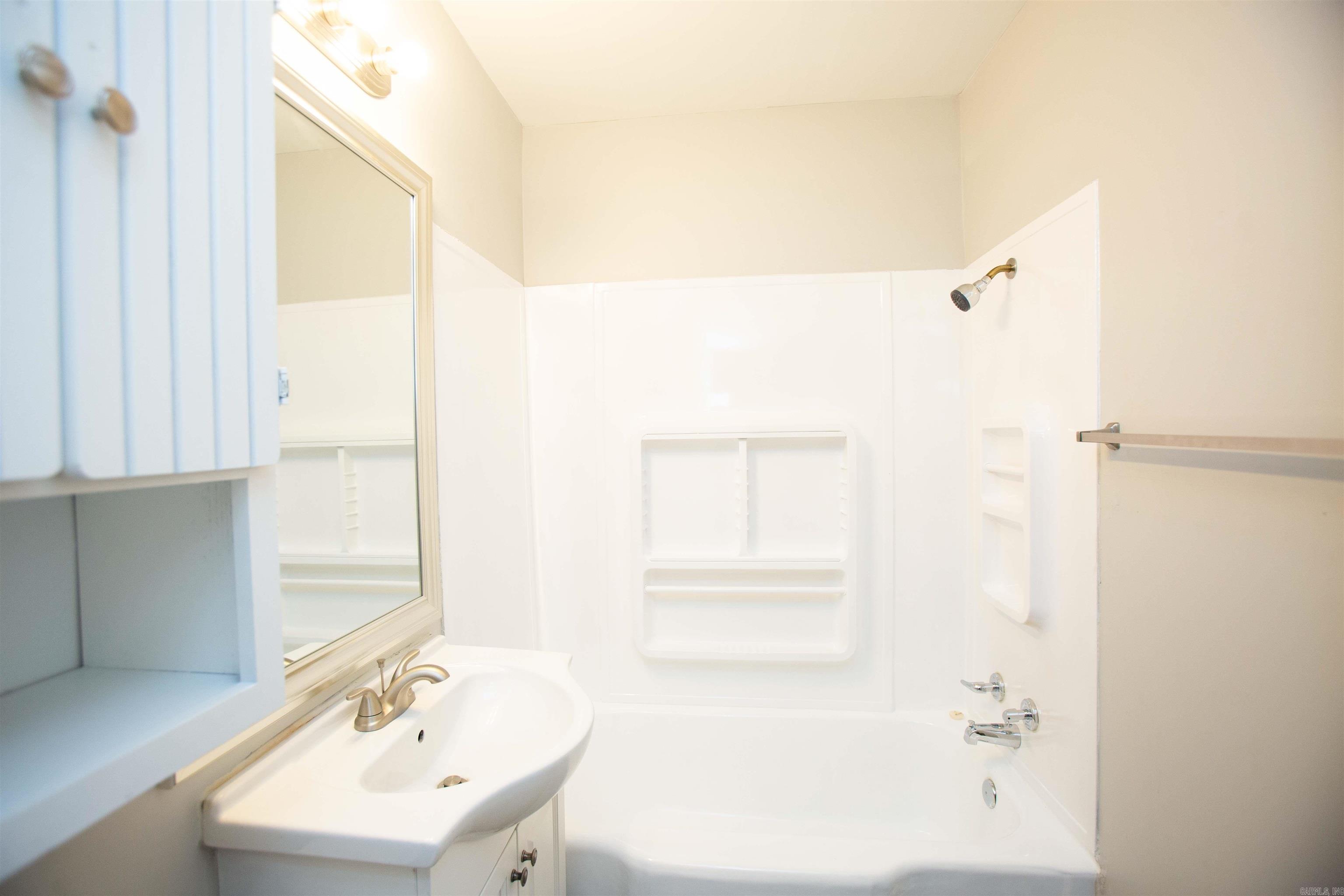 MISSOURI PACIFIC - Residential