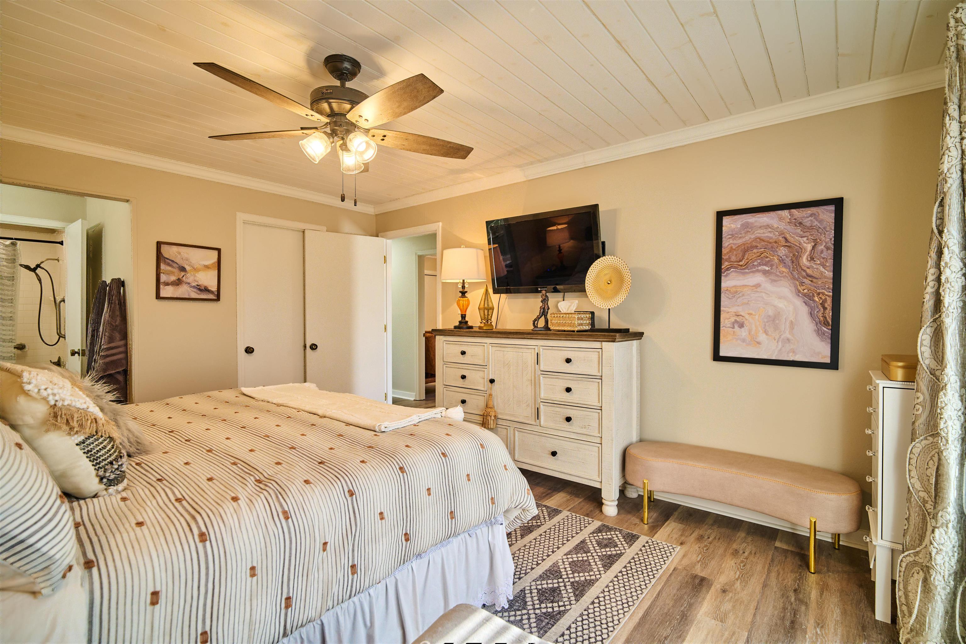 CREE THIRD - Residential