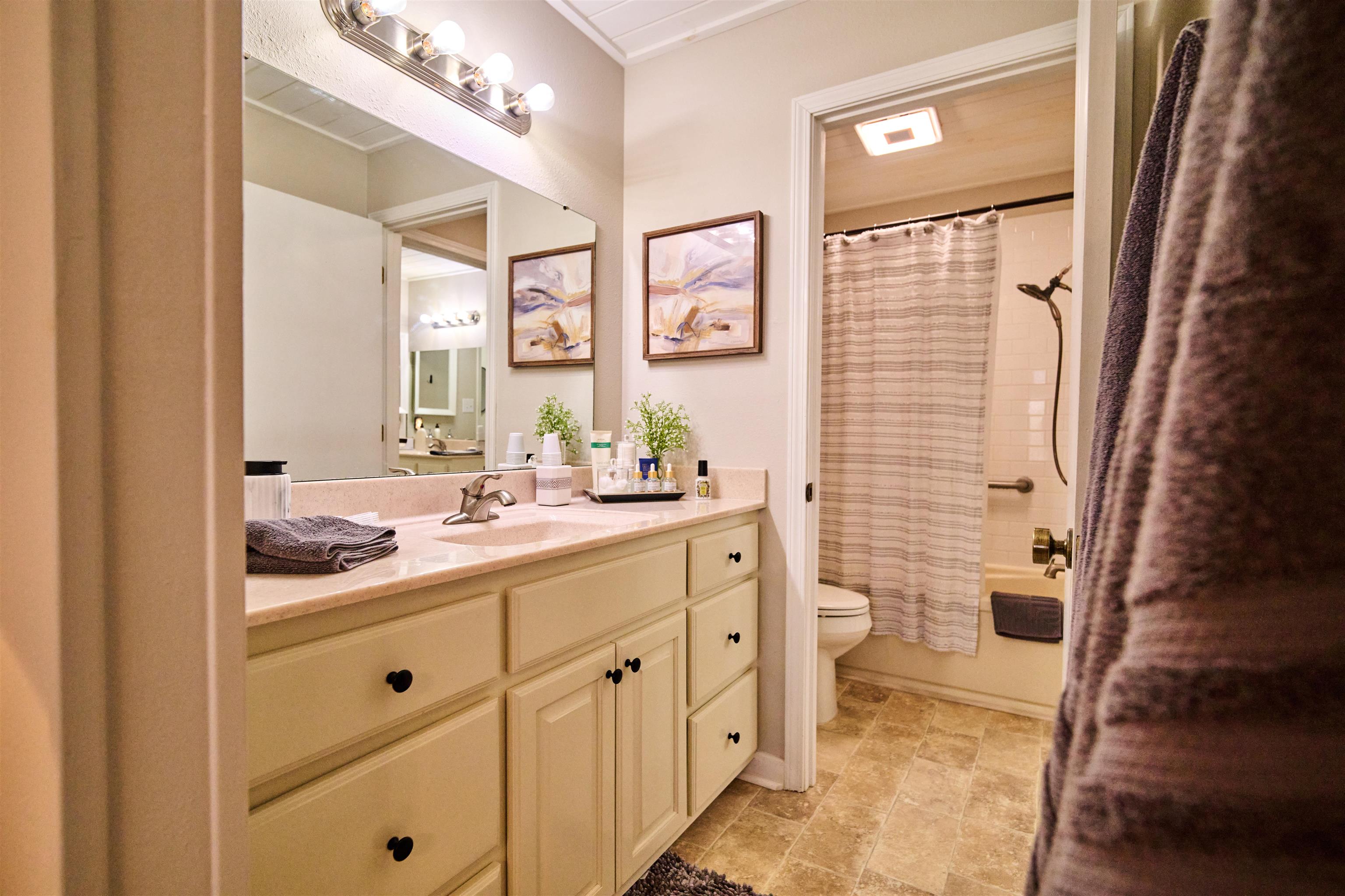 CREE THIRD - Residential