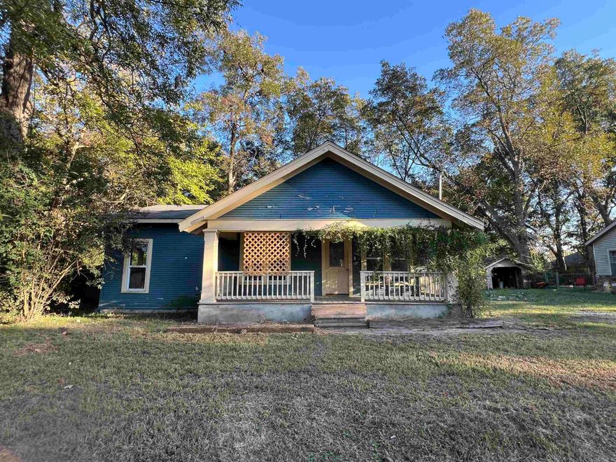 Investment property or remodelerās dream located in the heart of downtown Beebe. This home offers two bedrooms plus an additional versatile space that could serve as a third bedroom, office, or second den. The layout features a formal dining room and unique built-ins throughout, adding charm and functionality.  The property was remodeled in 2017, including updates to the electrical and plumbing systems, a new roof, new HVAC, and several cosmetic improvements. It now offers a great opportunity for someone to come in and refresh it with modern updates. The large, fully fenced backyard provides ample outdoor space for entertaining, pets, or gardening.  A solid investment opportunity with strong potential for renovation or rental income in a prime central location. Sold AS-IS.