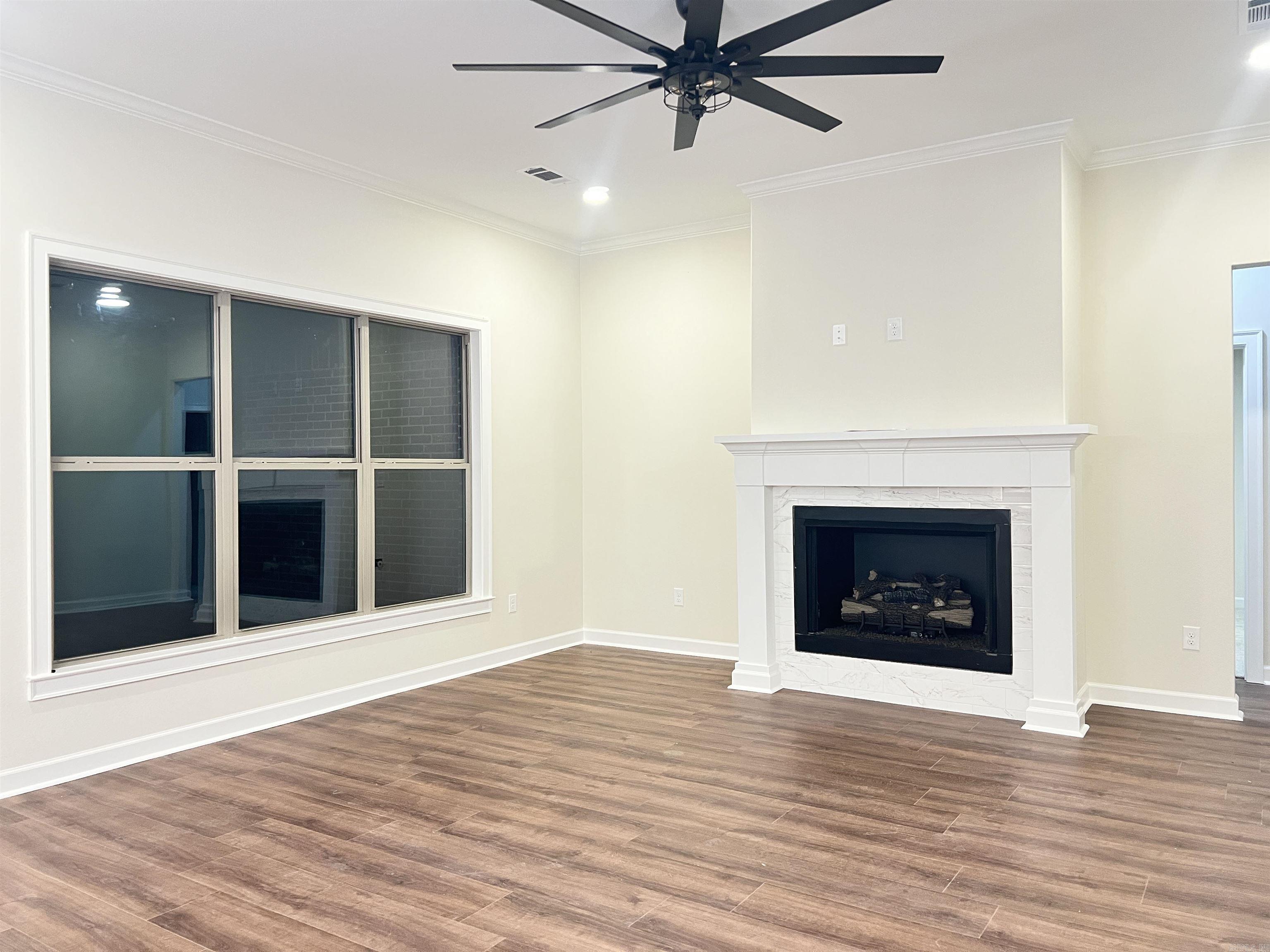 THE GROVE - Residential