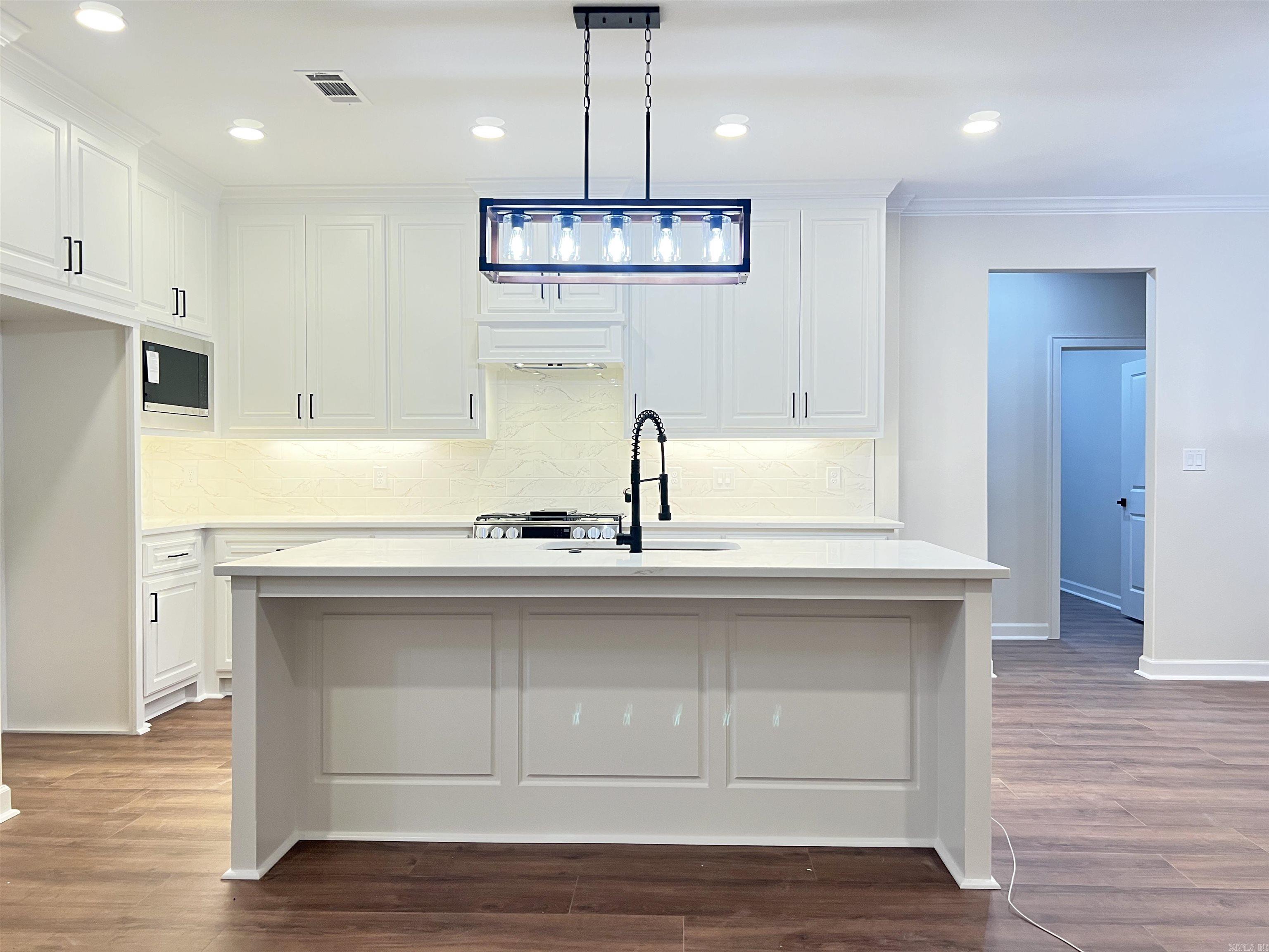 THE GROVE - Residential