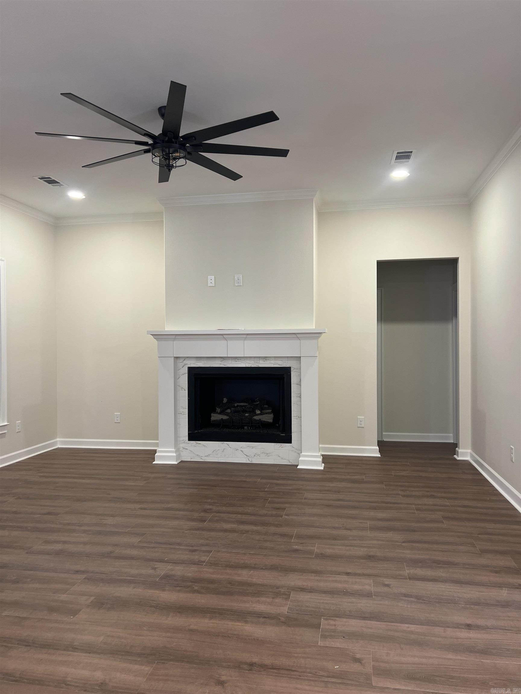 THE GROVE - Residential