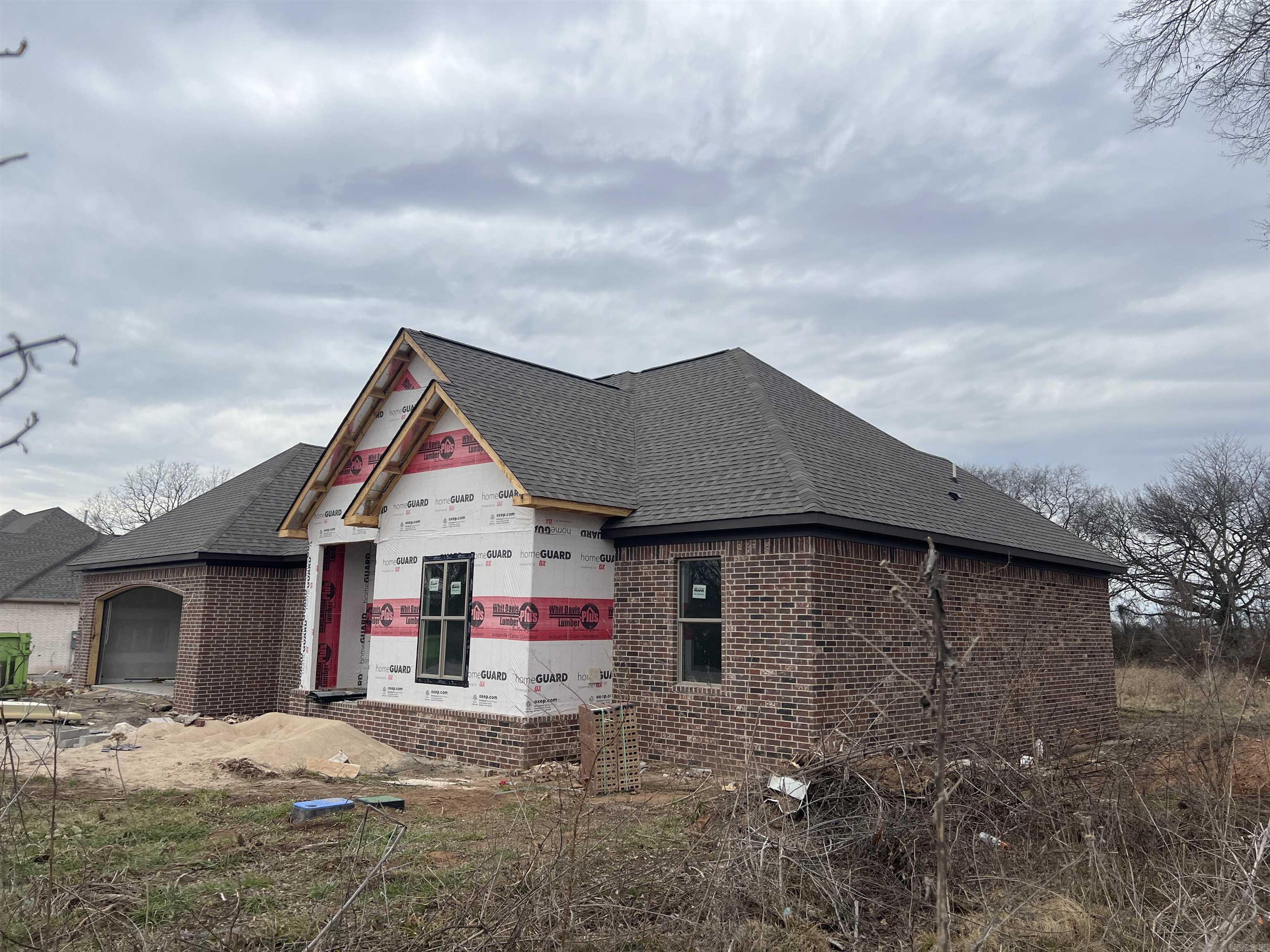 THE GROVE - Residential