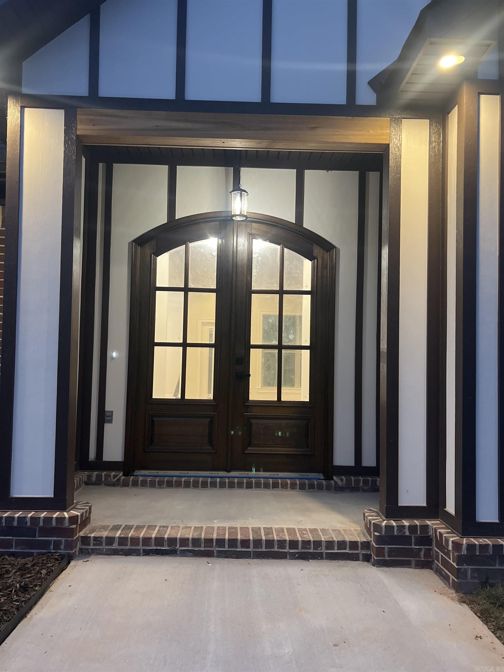 THE GROVE - Residential