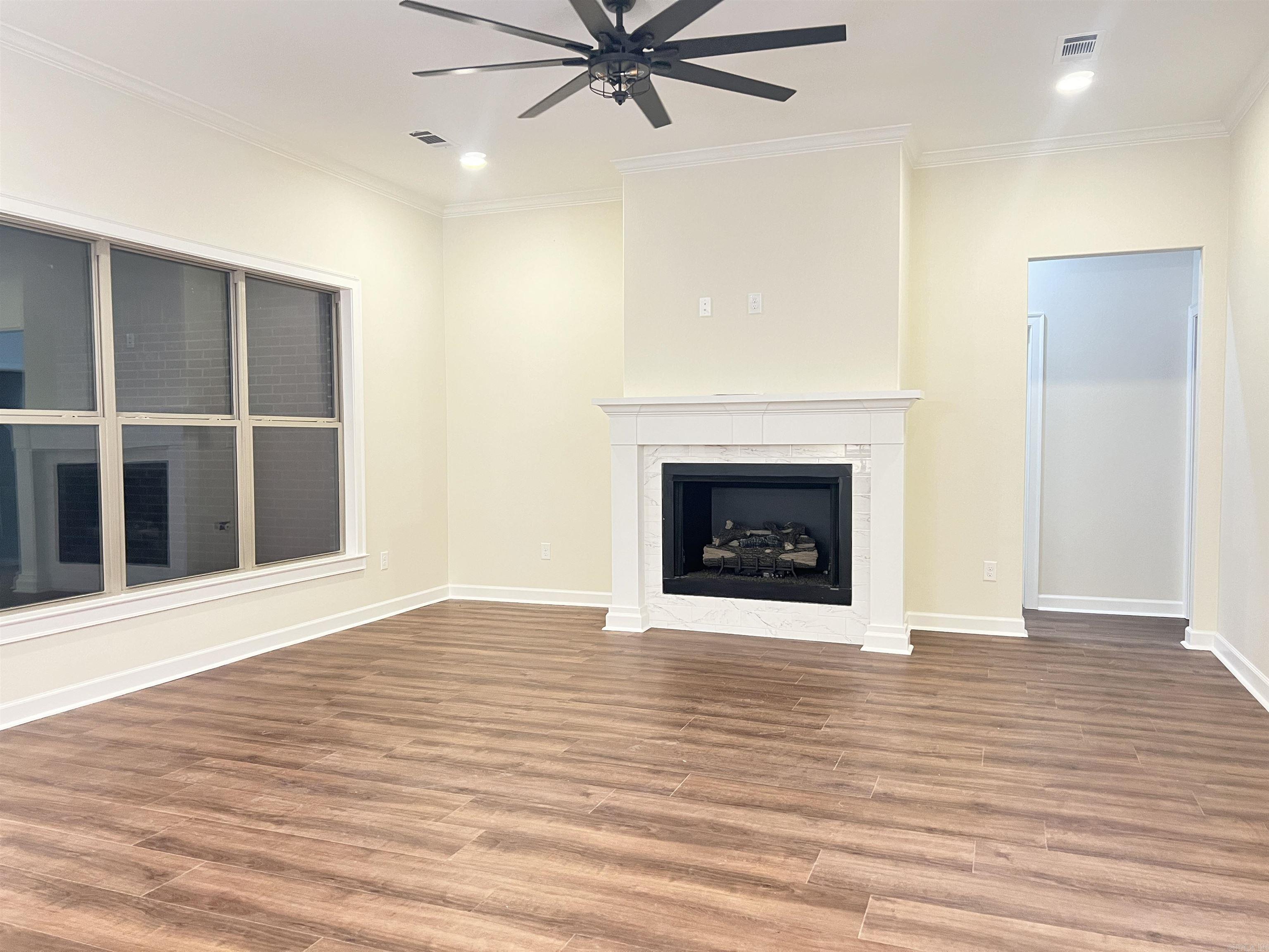 THE GROVE - Residential