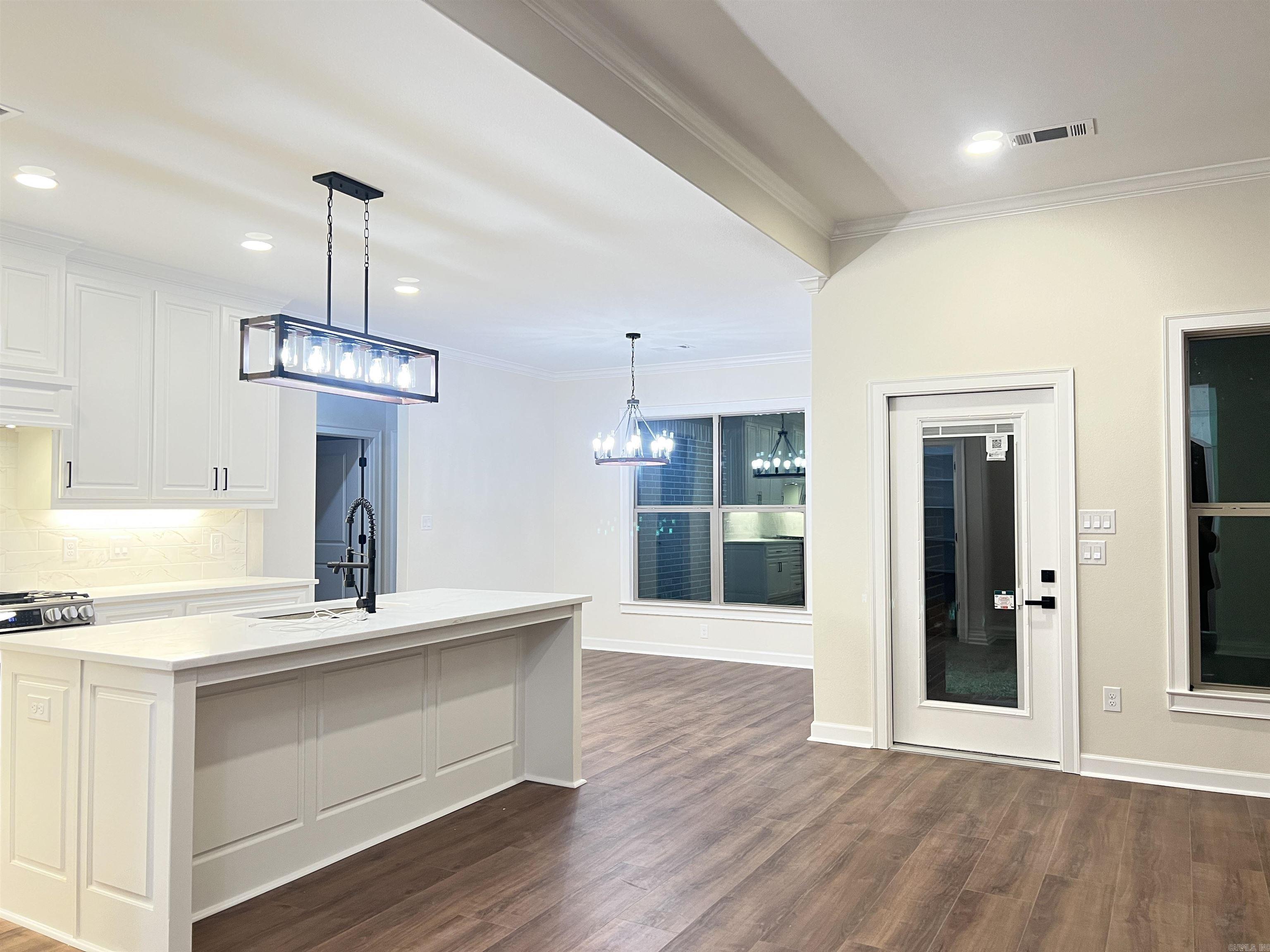THE GROVE - Residential