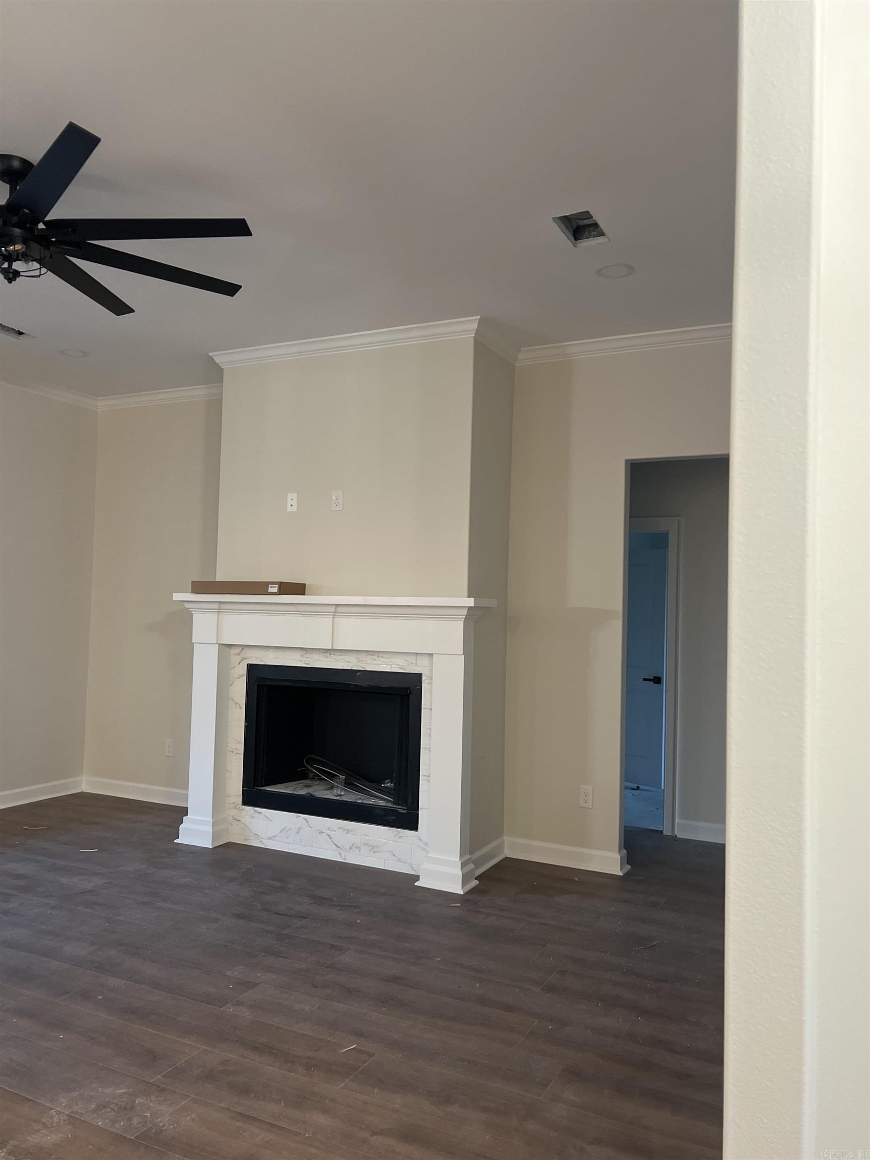 THE GROVE - Residential