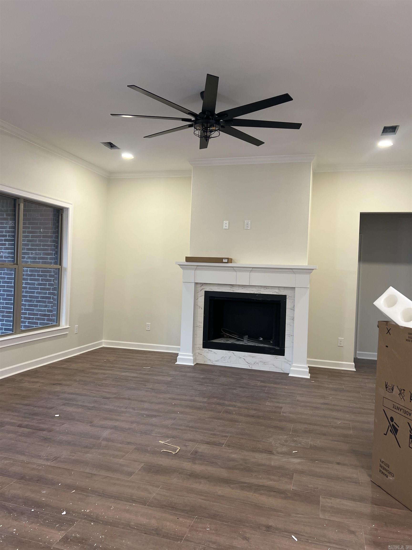 THE GROVE - Residential