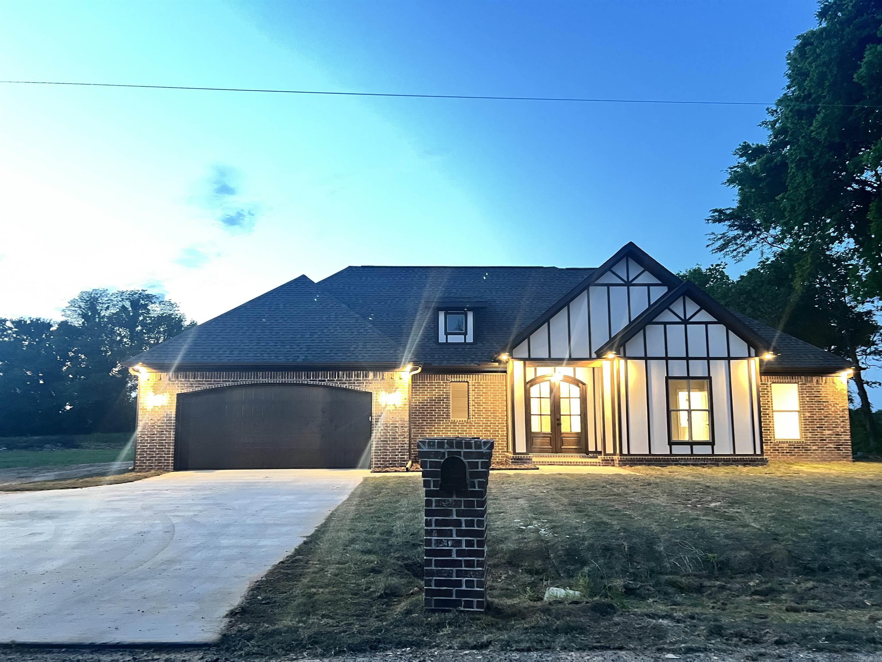 THE GROVE - Residential