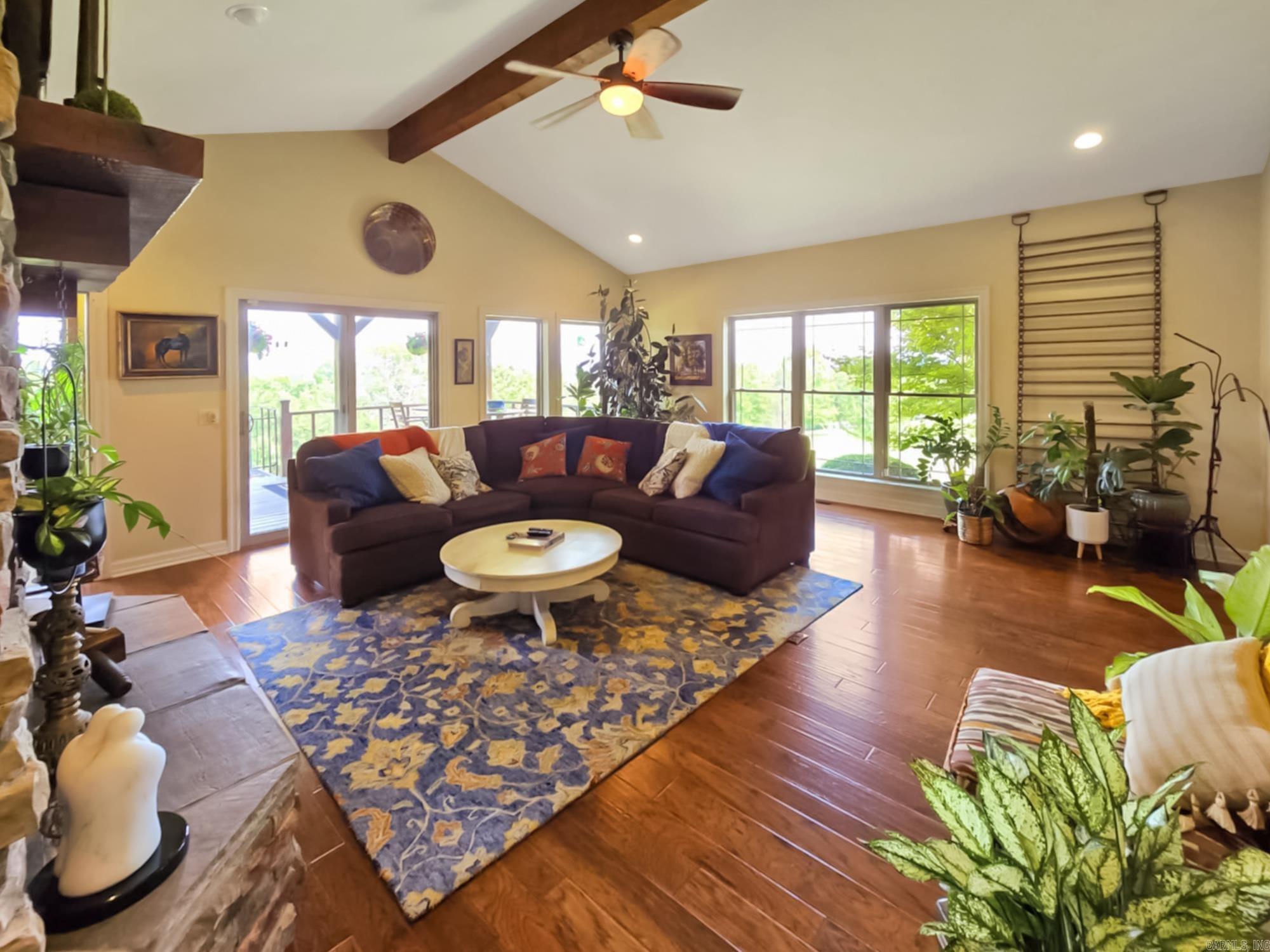 Not in Subdivision - Residential Income