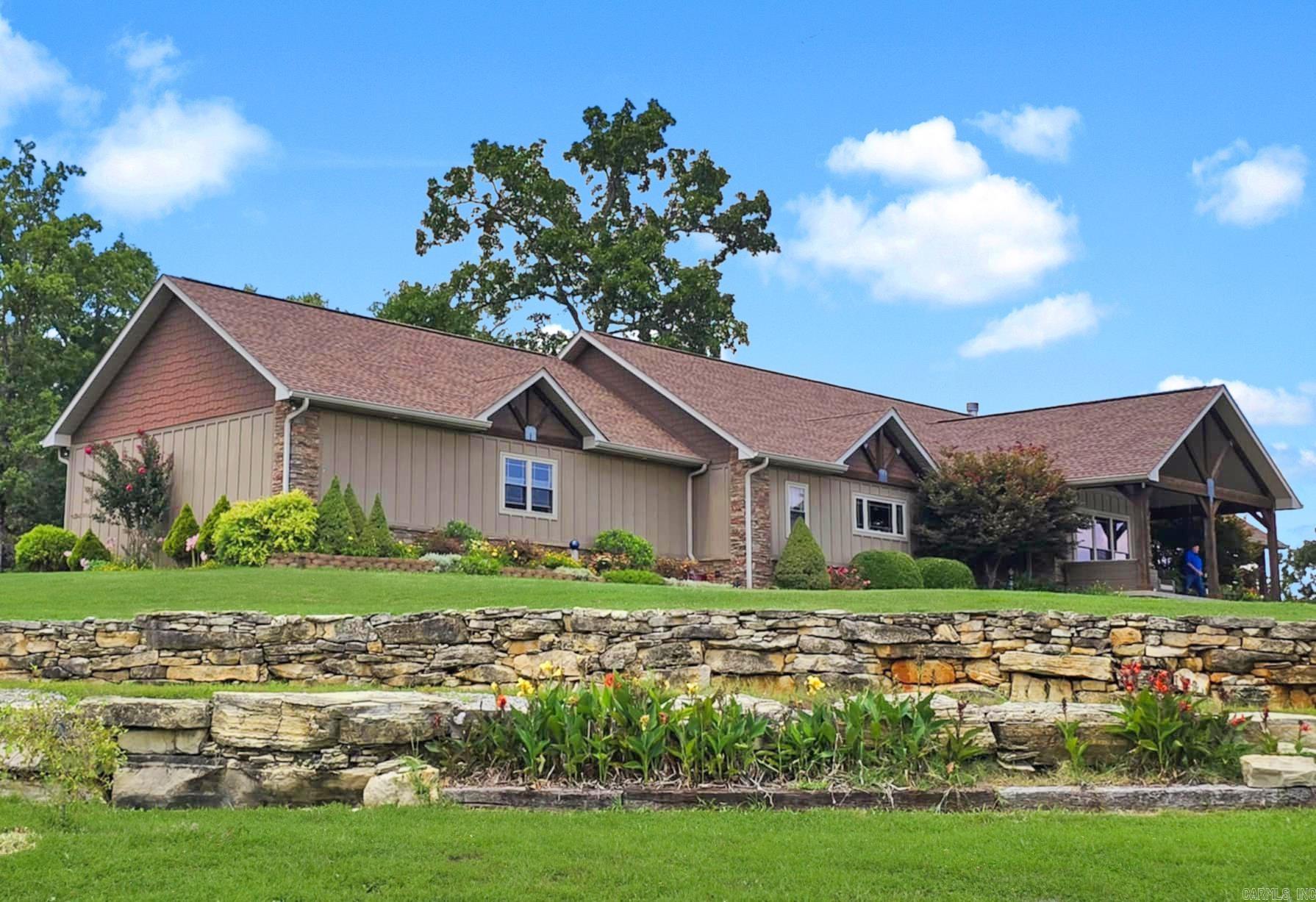 Not in Subdivision - Residential Income