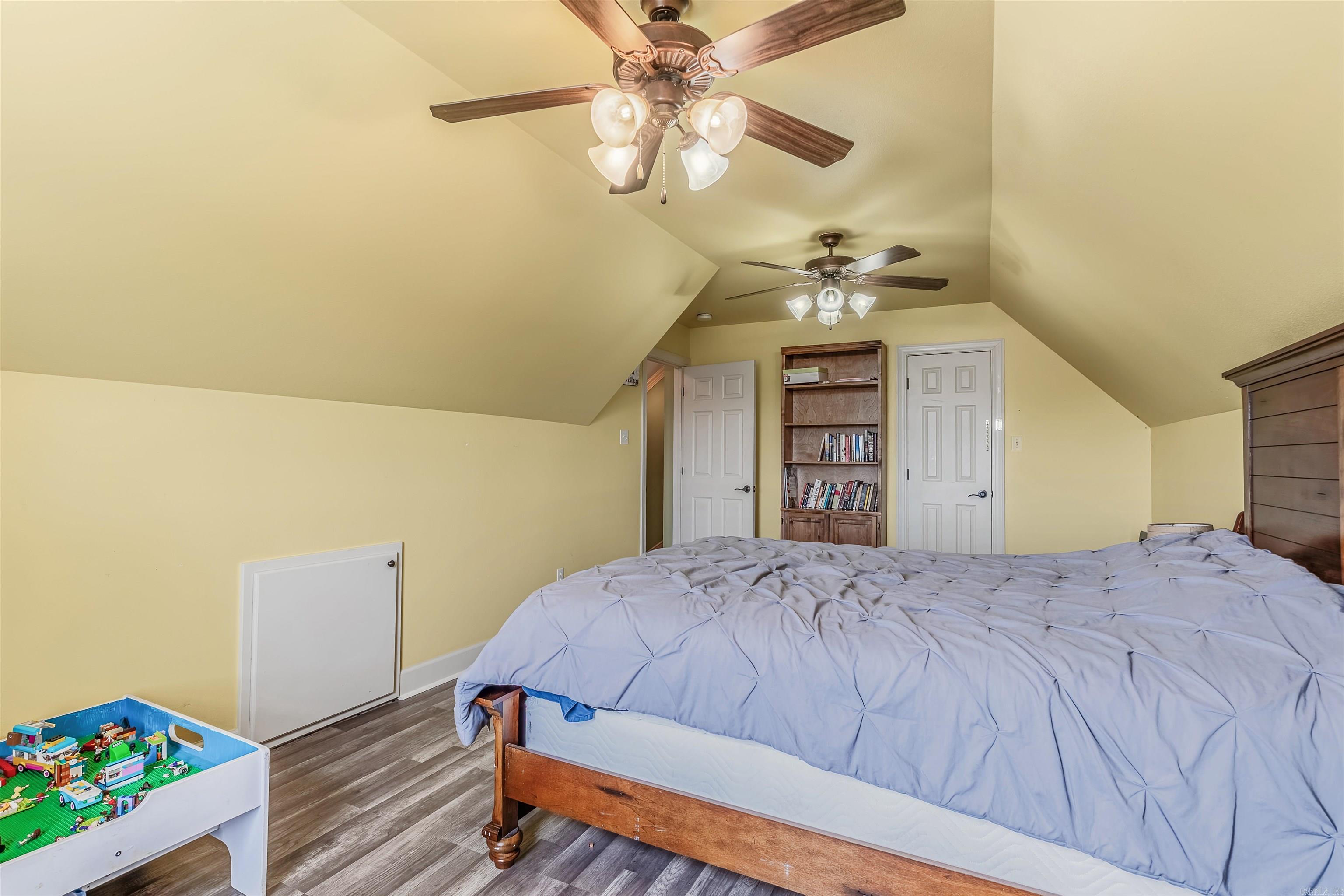 GLENN HILLS ADDN - Residential