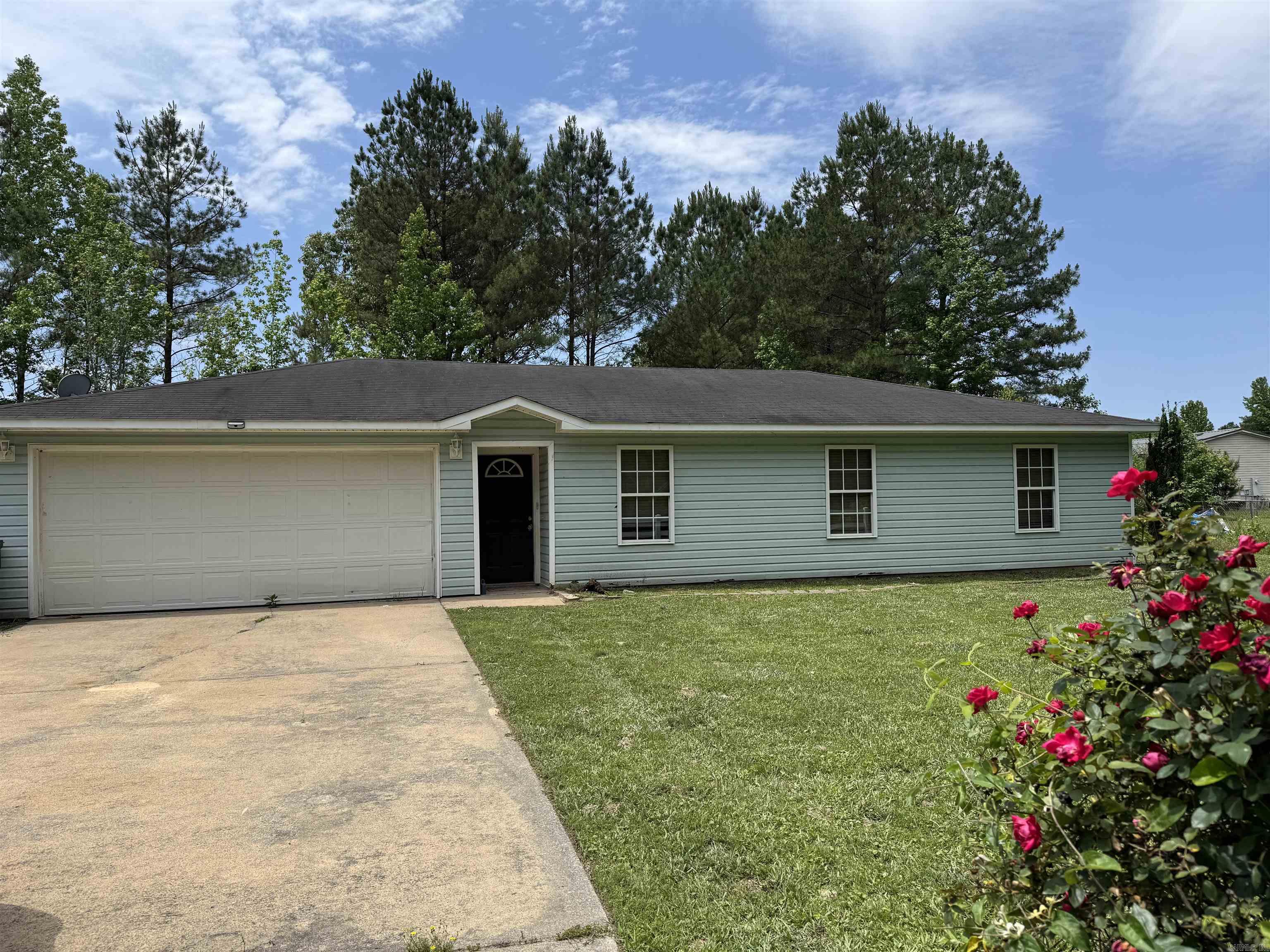 OLD MEADOWS - Residential