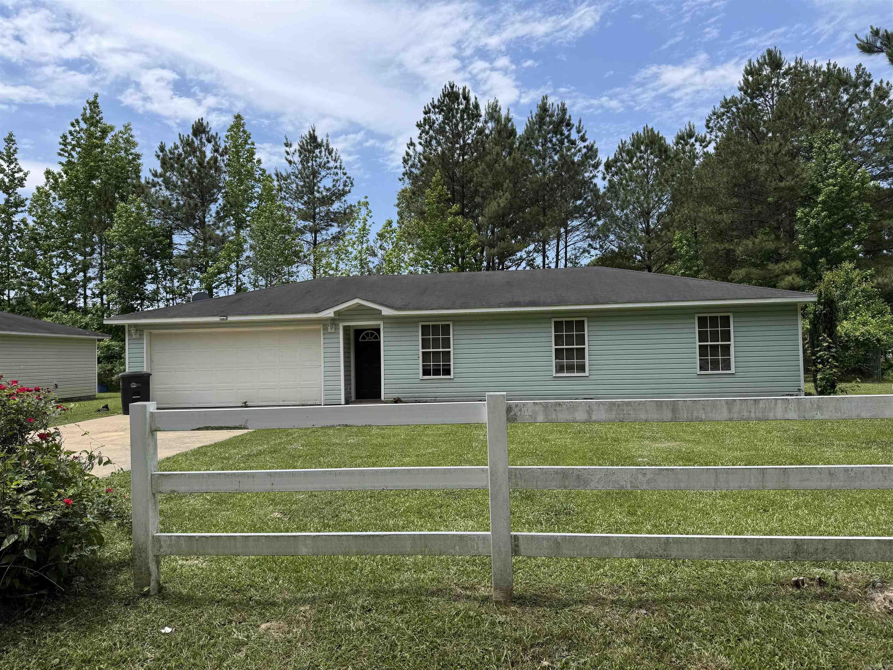 OLD MEADOWS - Residential