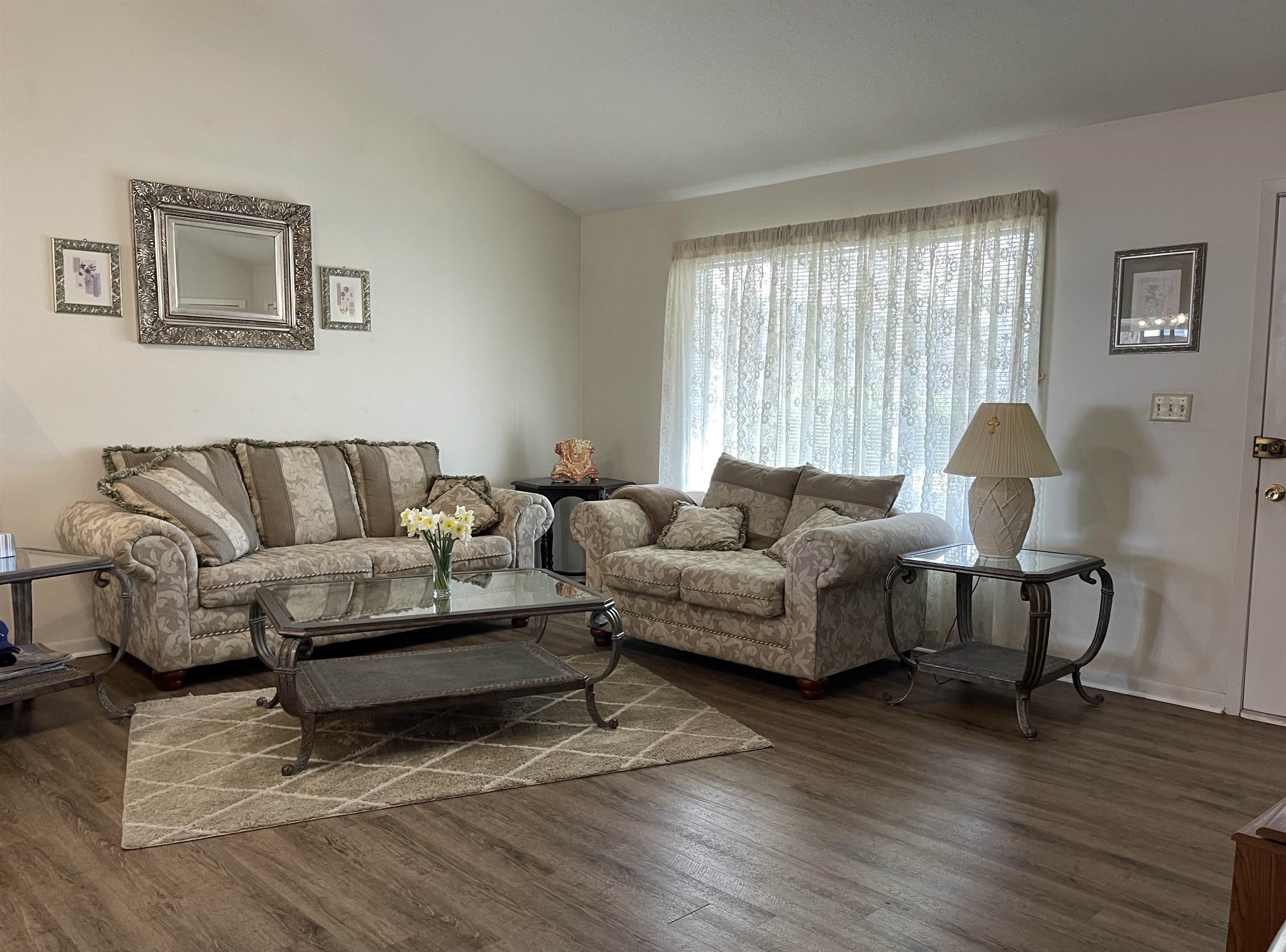 Navasota 1st - Residential