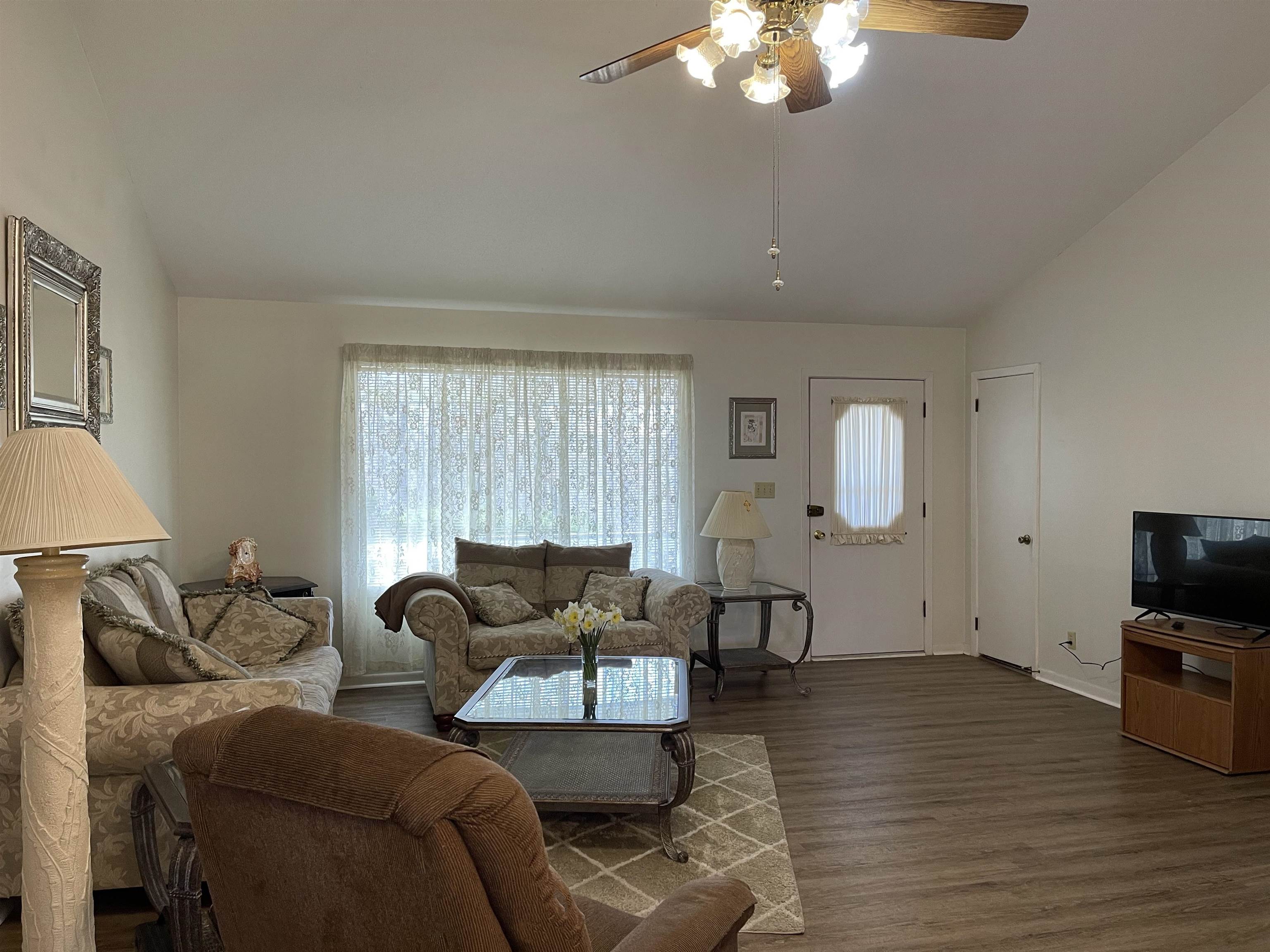 Navasota 1st - Residential