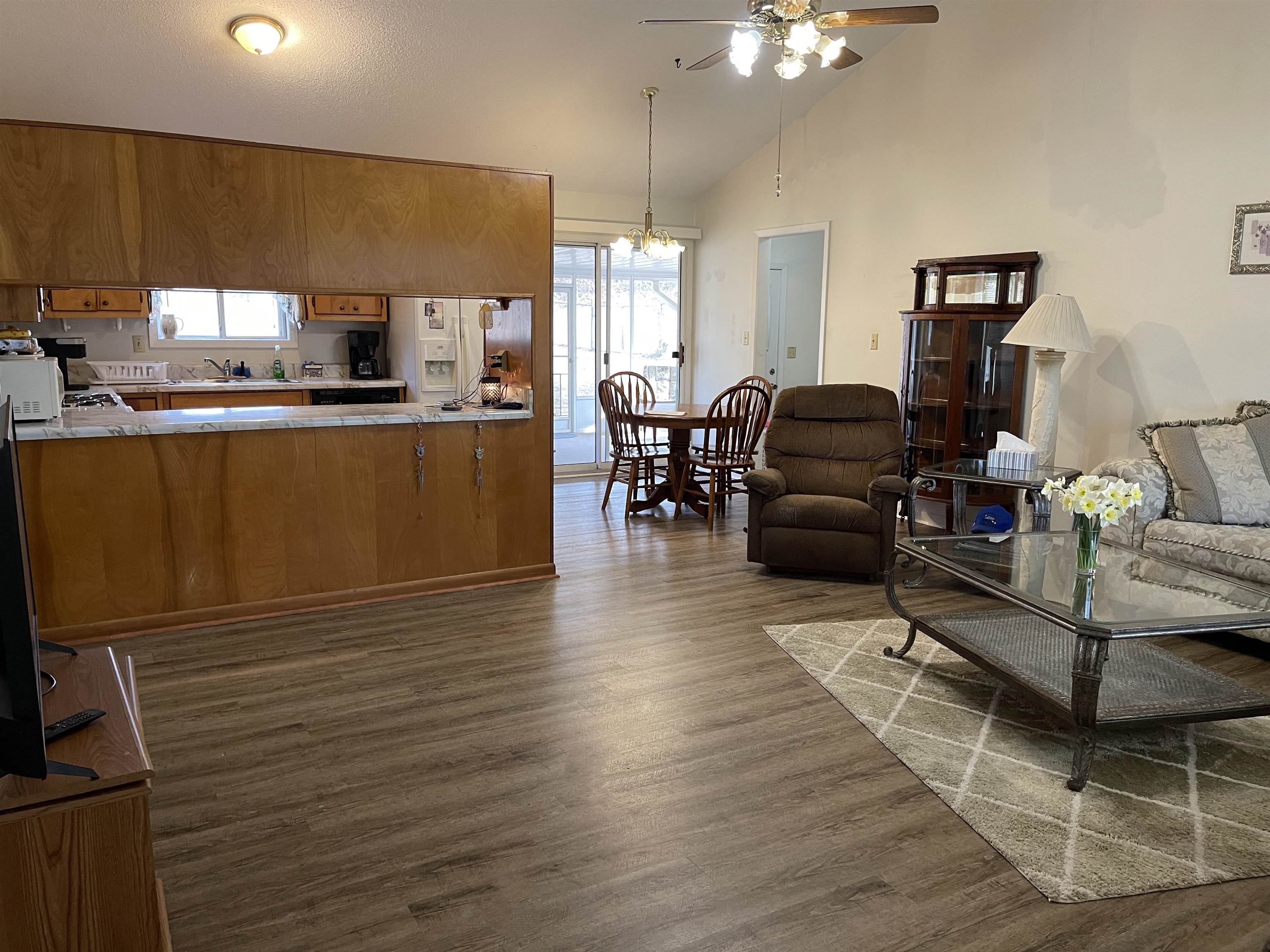 Navasota 1st - Residential