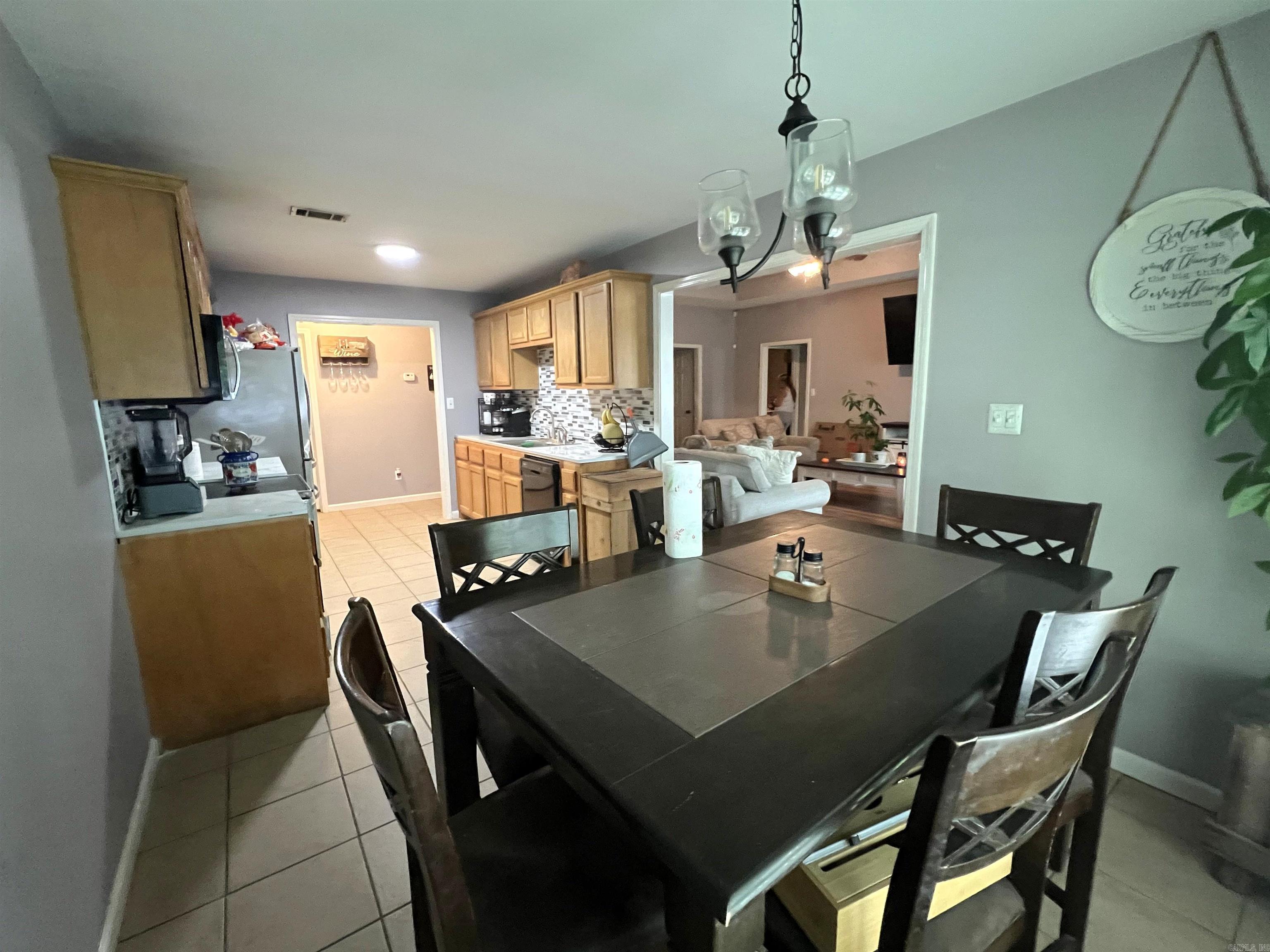 MEADOW CREEK - Residential