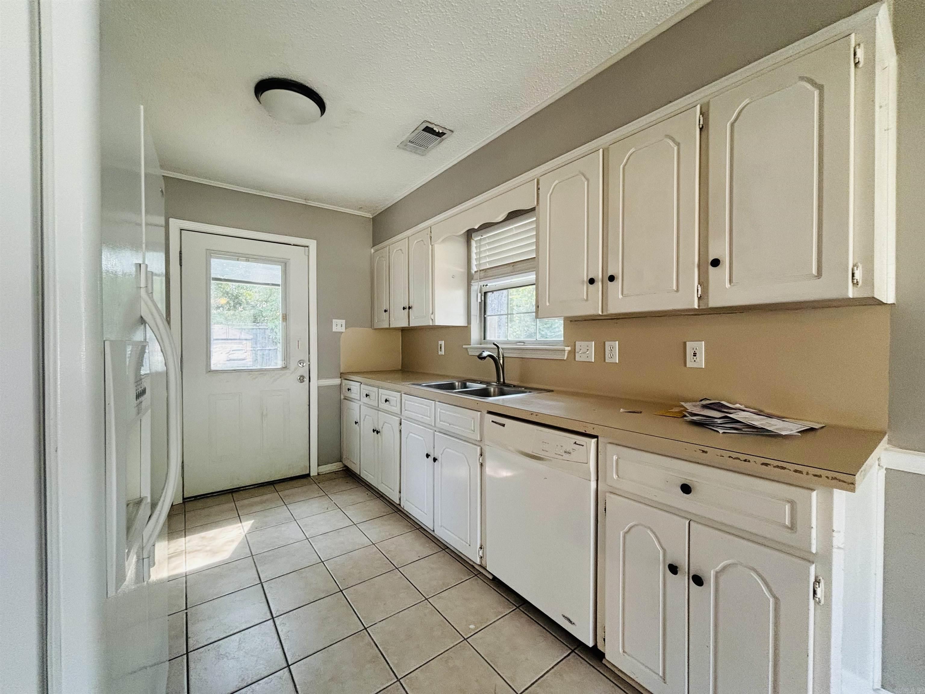 Towering Oaks Phase II - Residential