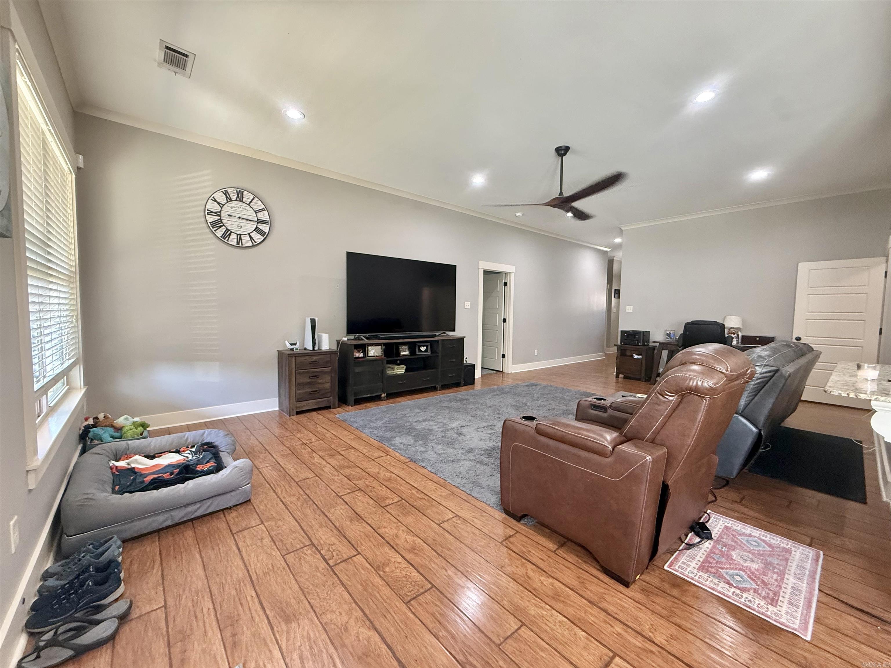 HALEY COURT - Residential