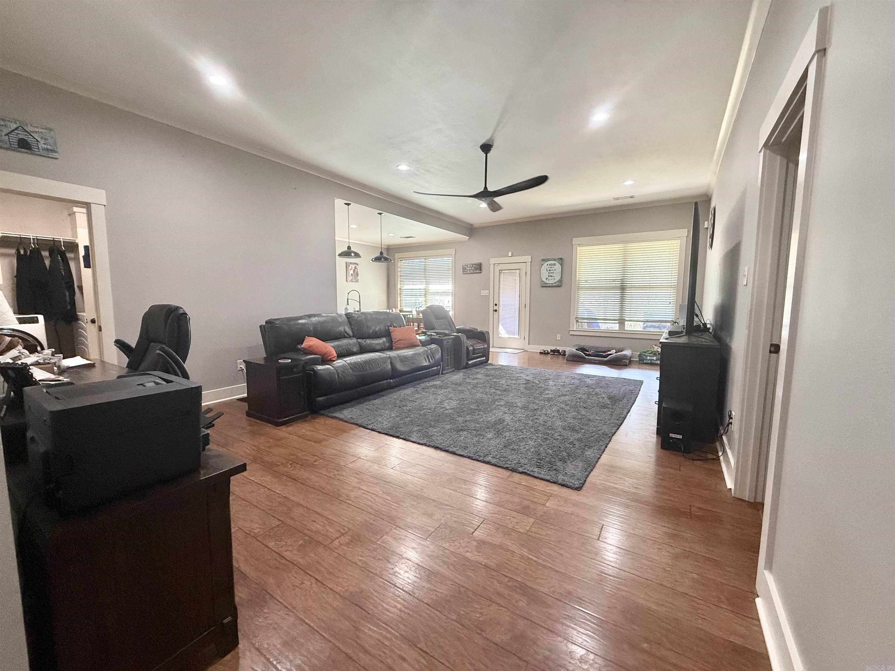 HALEY COURT - Residential