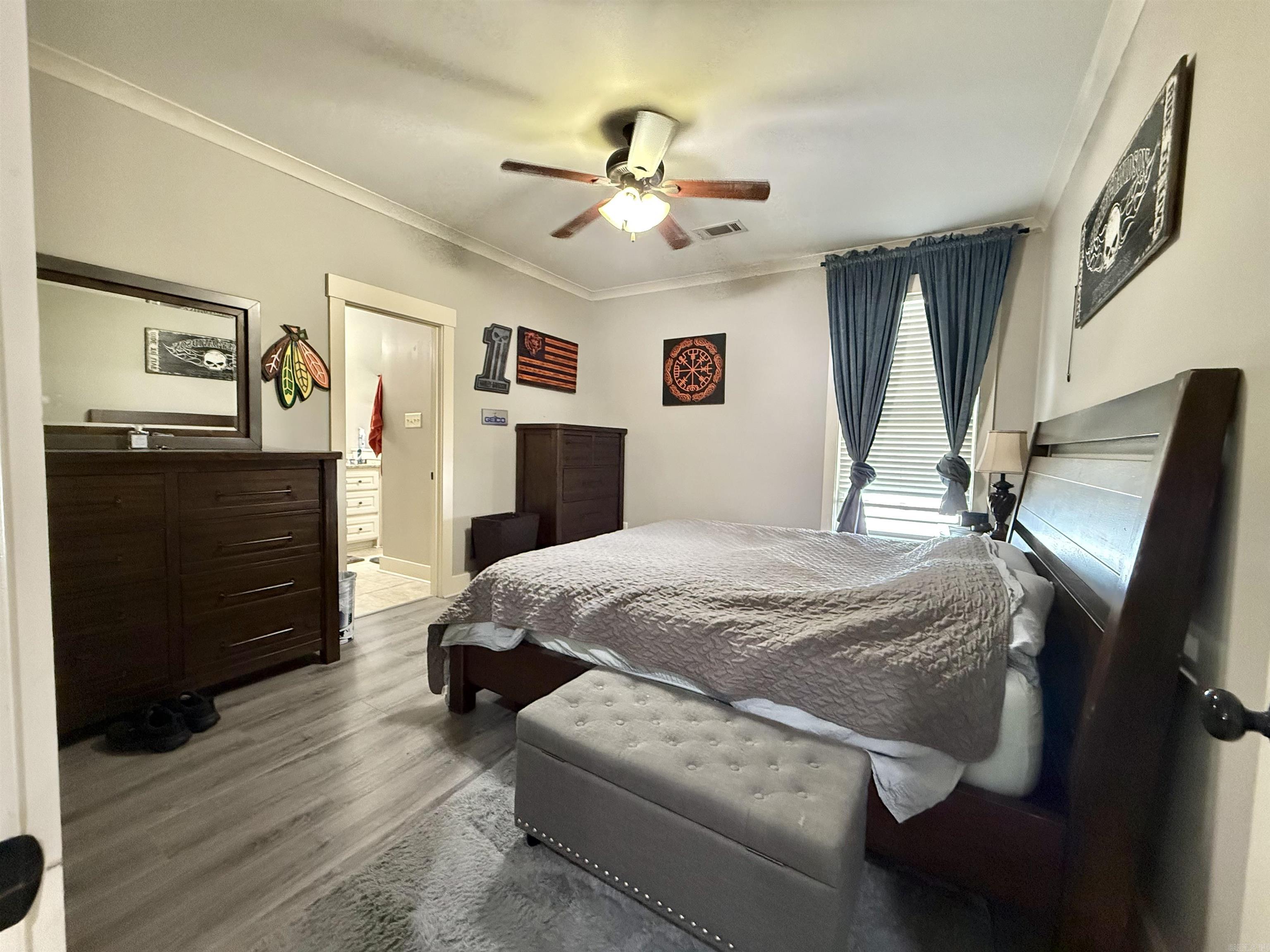 HALEY COURT - Residential