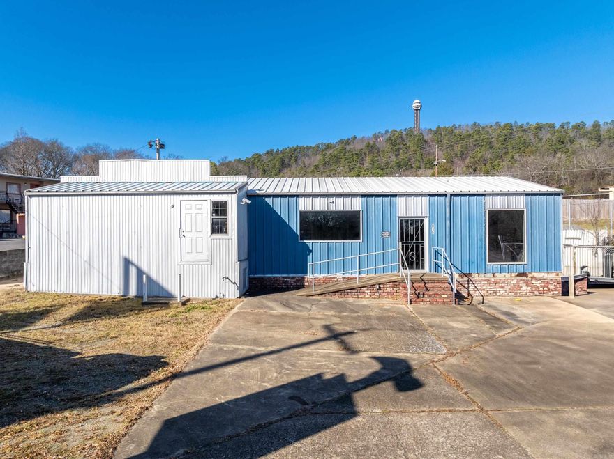 PRIME Commercial location available at the FIRST stop light when entering Hot Springs, Arkansas from Highway 70! This is an excellent opportunity for retail or office space in a high-visibility location. Located on the corner of Grand Avenue and Spring Street. This is a high traffic area with 0.67 yards of Grand Avenue frontage. Two buildings totaling 2785 square feet. Zoned C-1. Contact listing agent to schedule a showing!