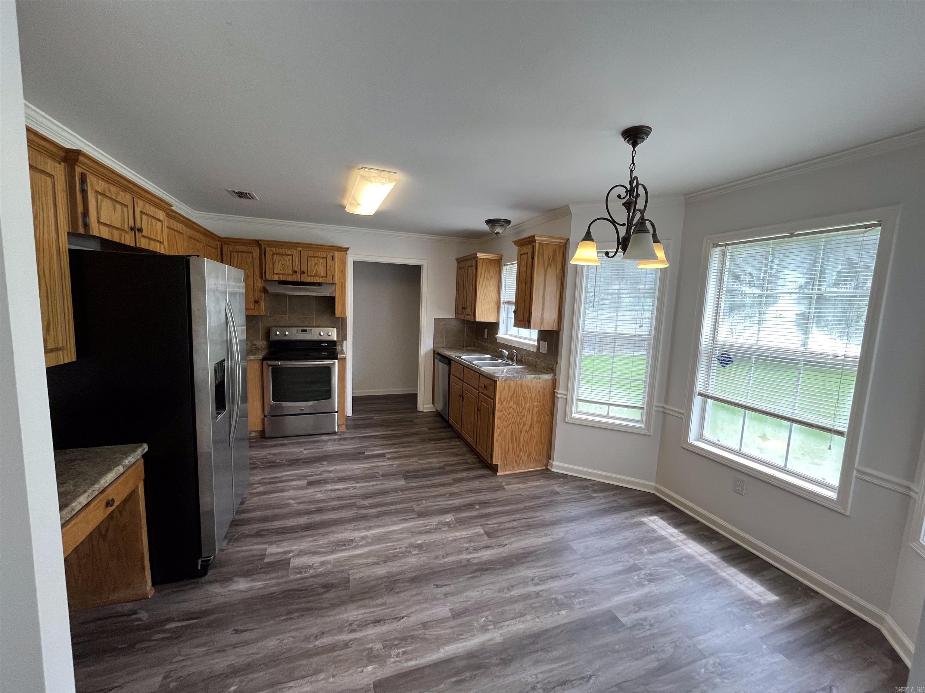 Robinwood - Residential Lease