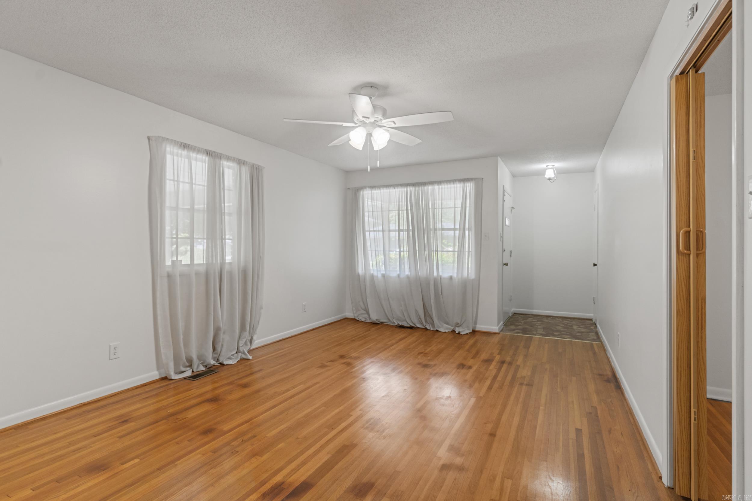 INTERURBAN HGTS - Residential