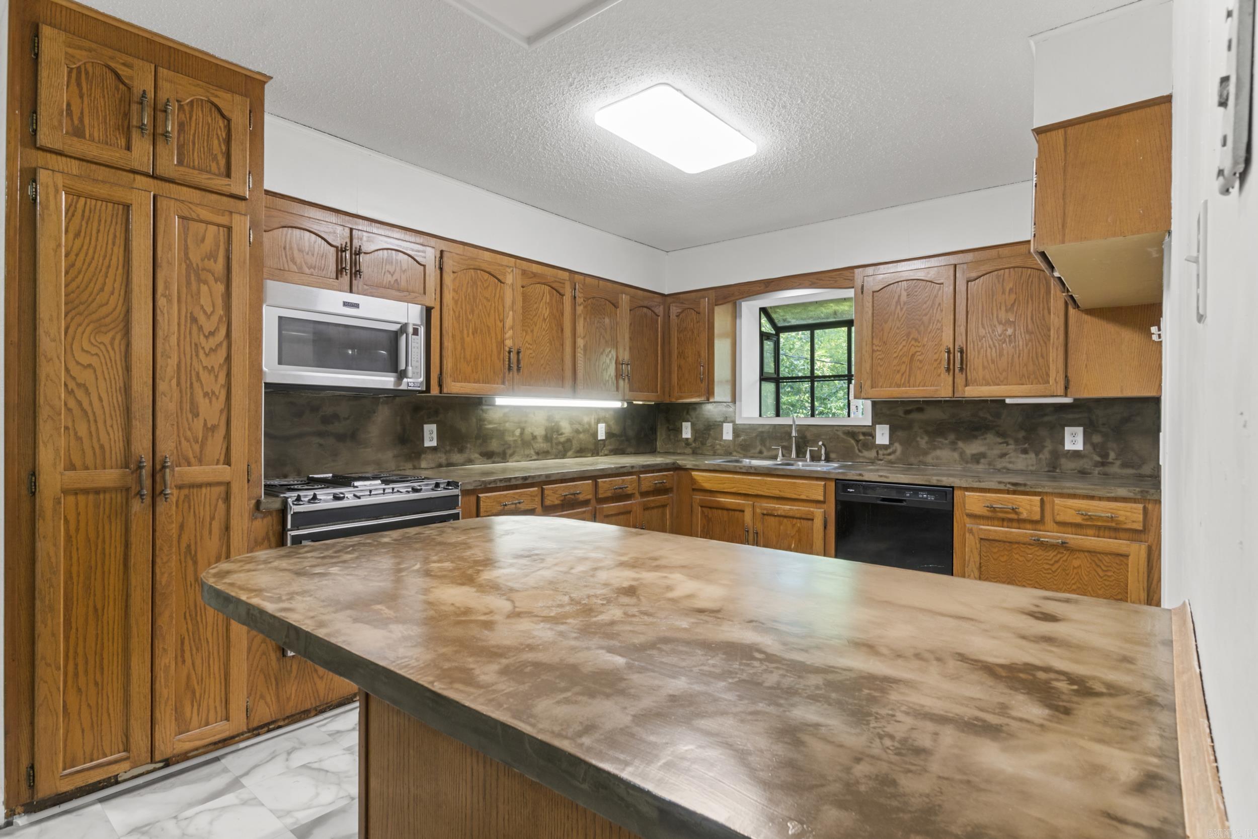 INTERURBAN HGTS - Residential