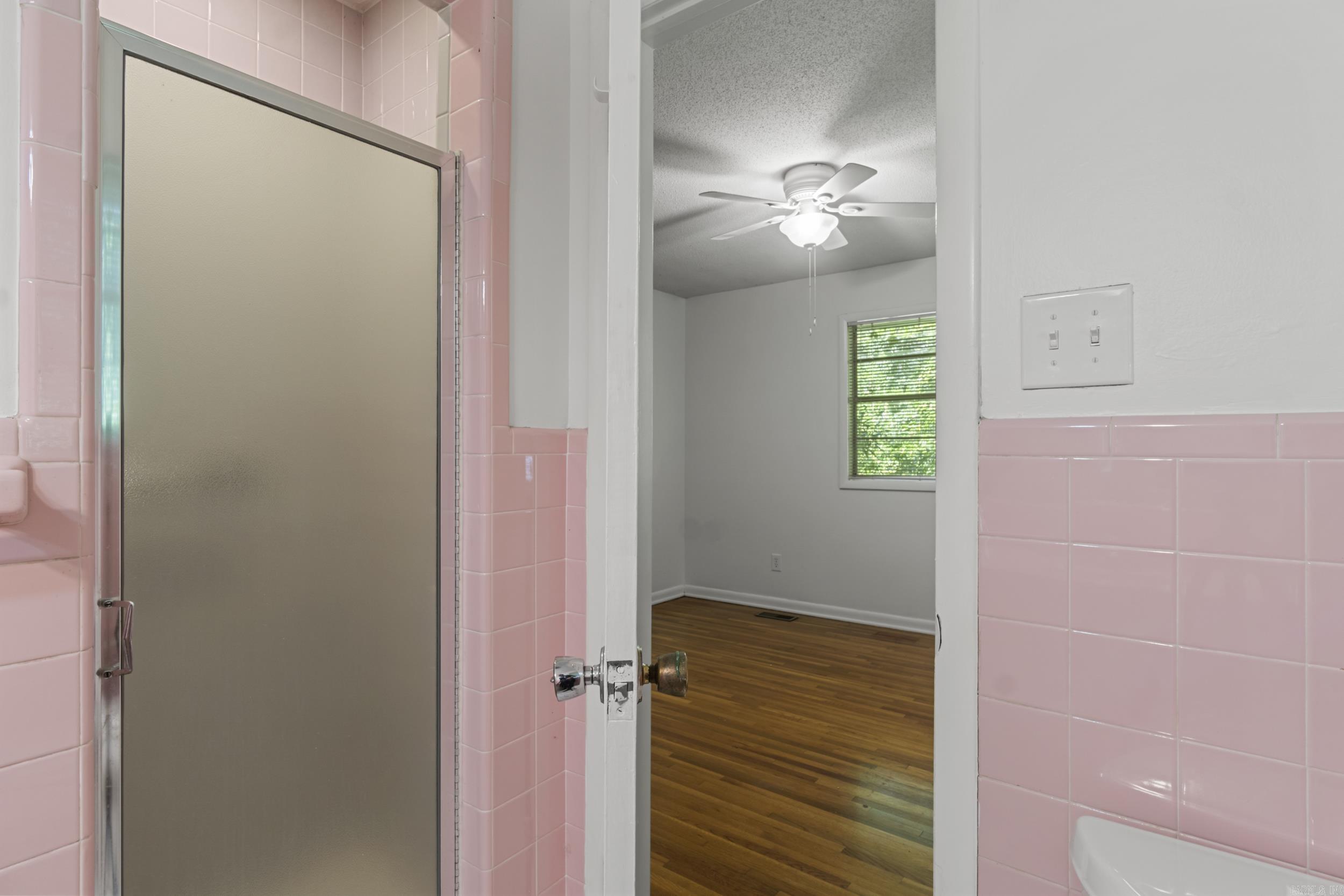 INTERURBAN HGTS - Residential