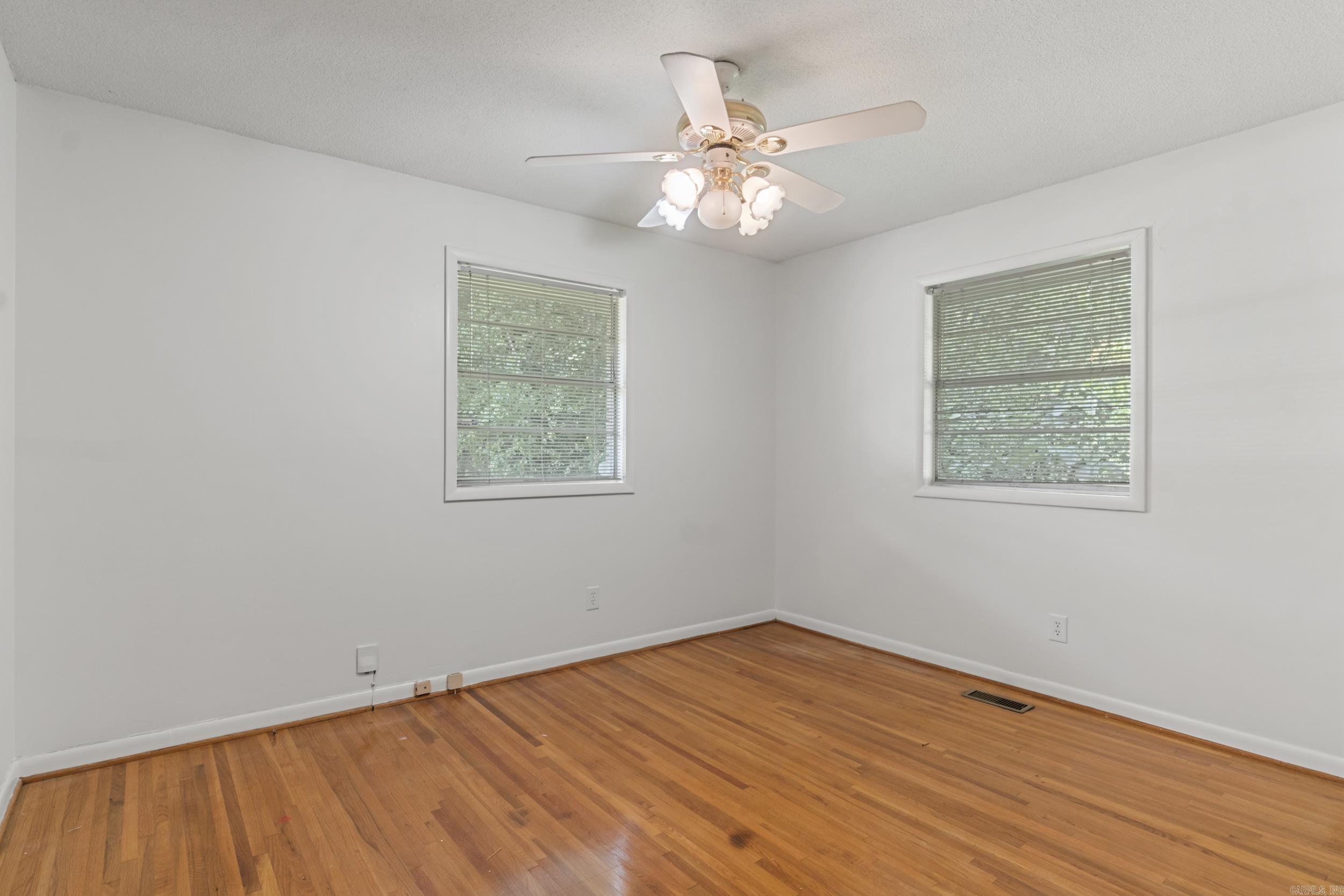 INTERURBAN HGTS - Residential