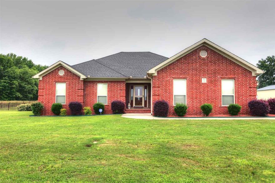 House is in a nice private country relaxing area.  Split floor plan all brick, eat in kitchen, laundry room, 20x30 SHOP all wired, tray ceilings and extensive trim throughout, sound sound speakers, fireplace, RV parking, beautifully landscaped, fenced!!