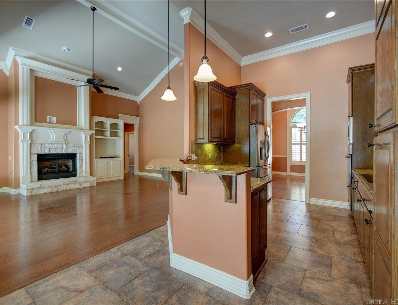 ALTA VISTA - Residential