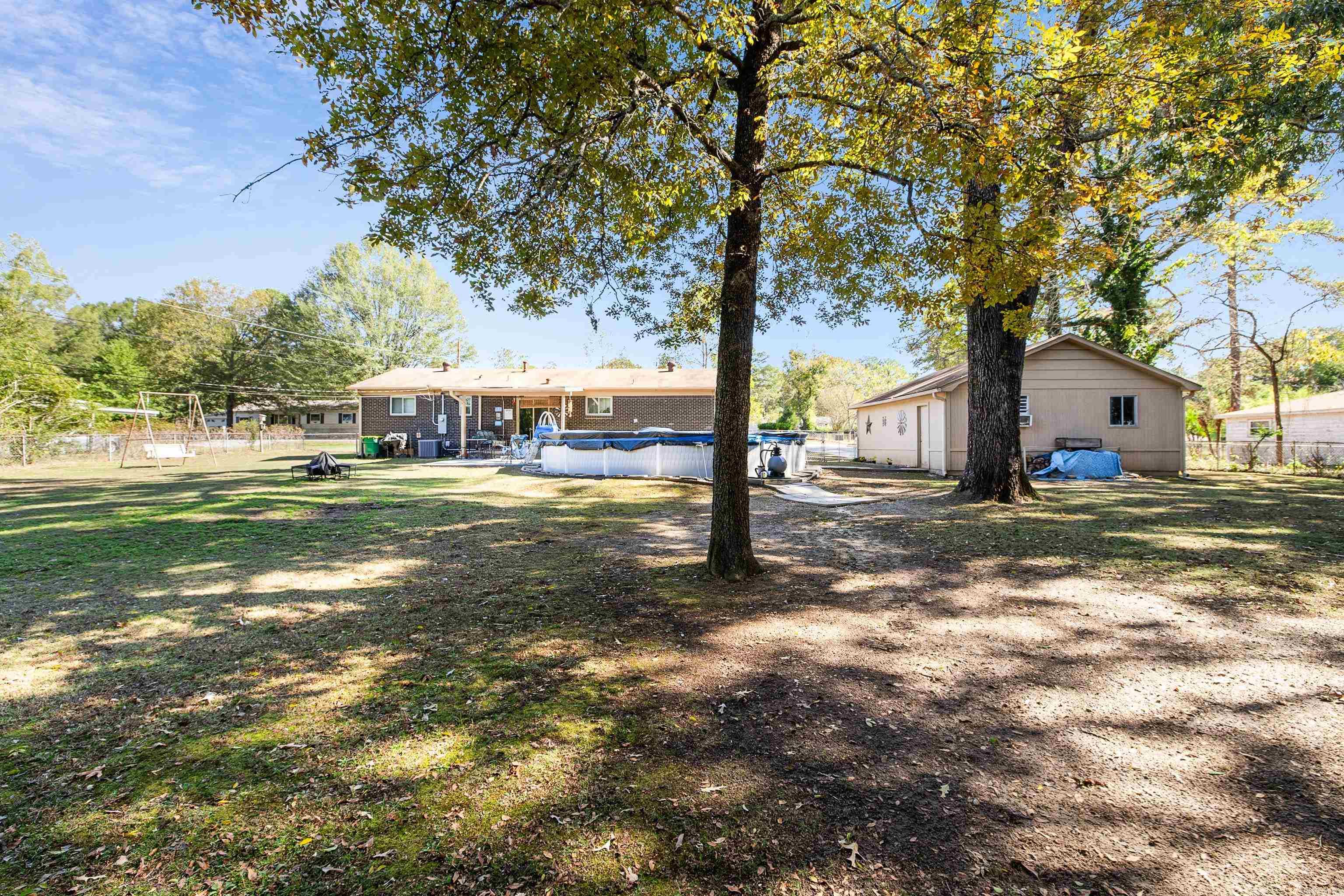 CIRCLE LAKE - Residential